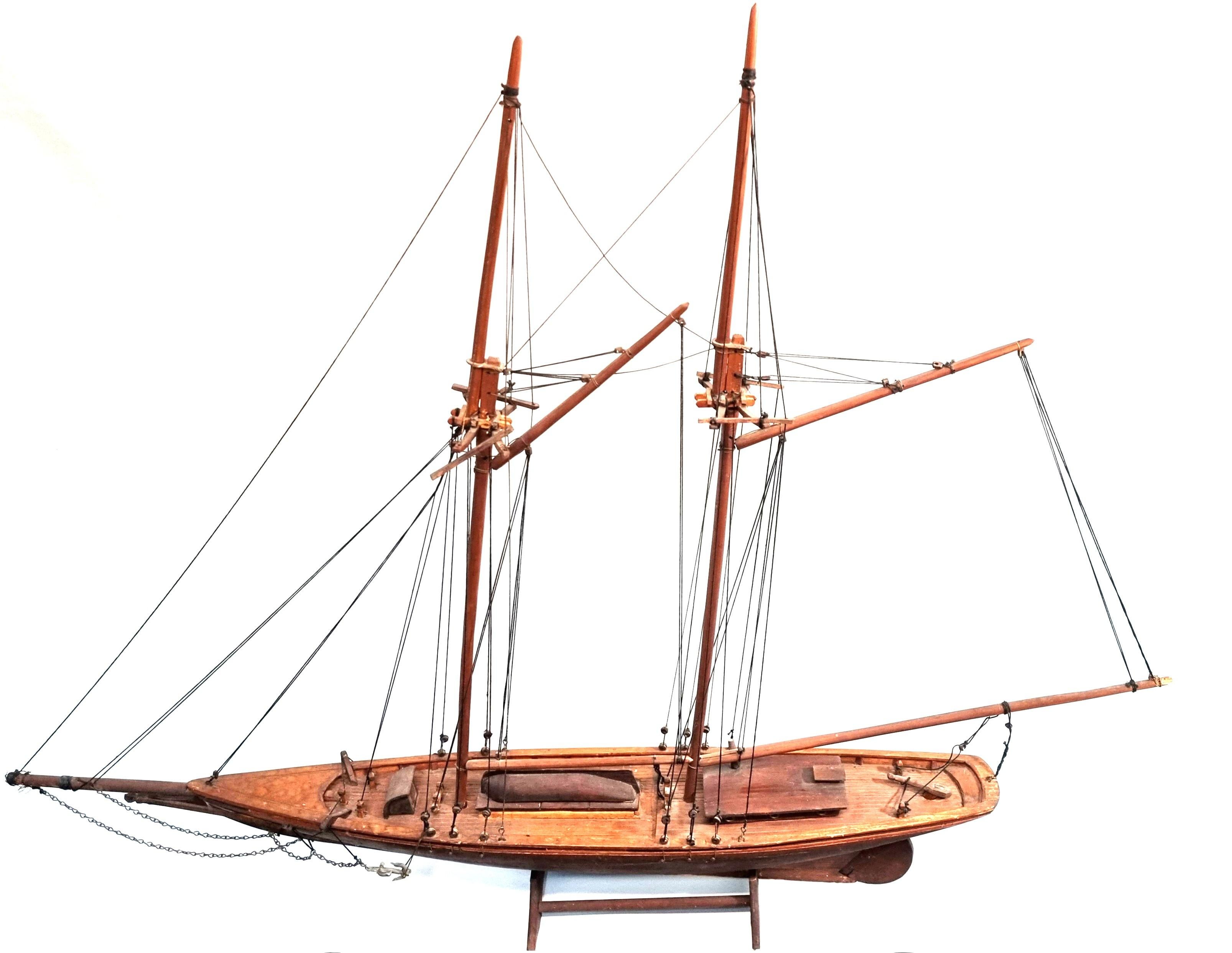 Eugene Leclerc Bluenose Ship Model Canadian (1885-1968) For Sale 4