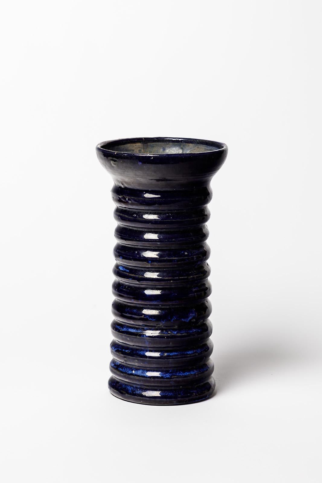 Art déco Eugène Lion moderniste art déco 1930 vase en céramique bleu foncé 27 cm poterie en vente
