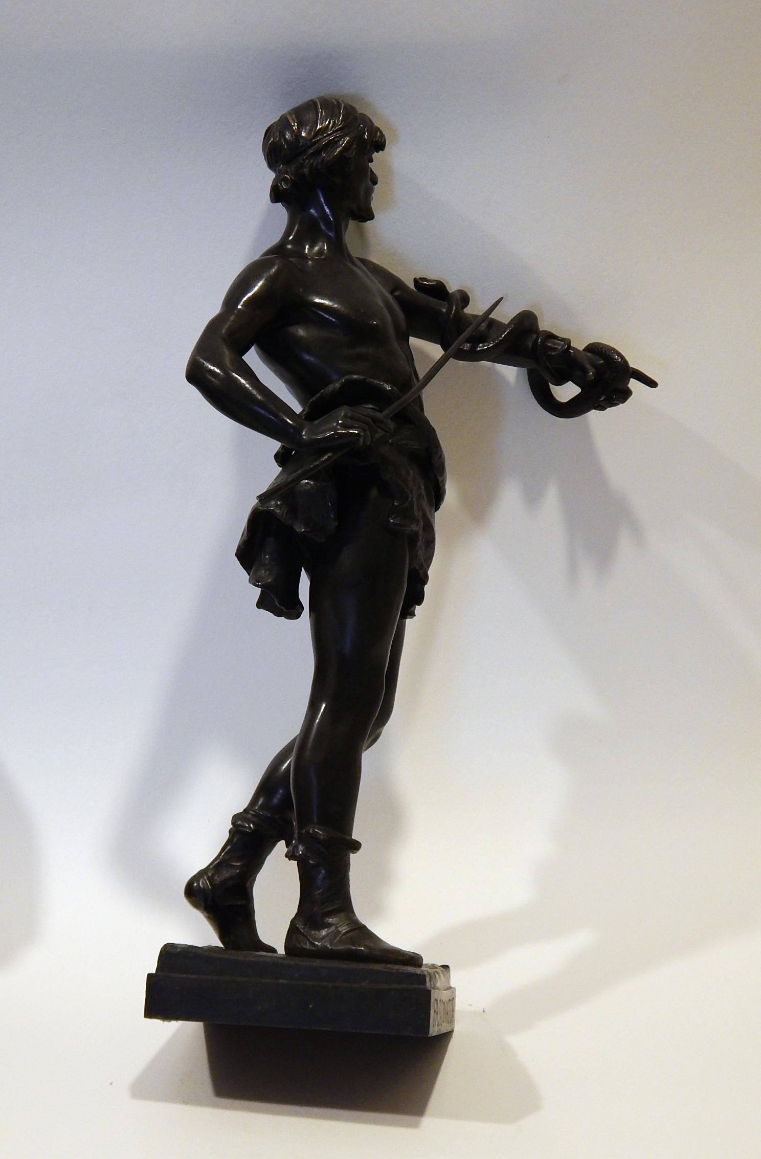 Eugene Marioton Französische Bronze, um 1890, „Fascinator“ Schlangenanhänger im Angebot 6