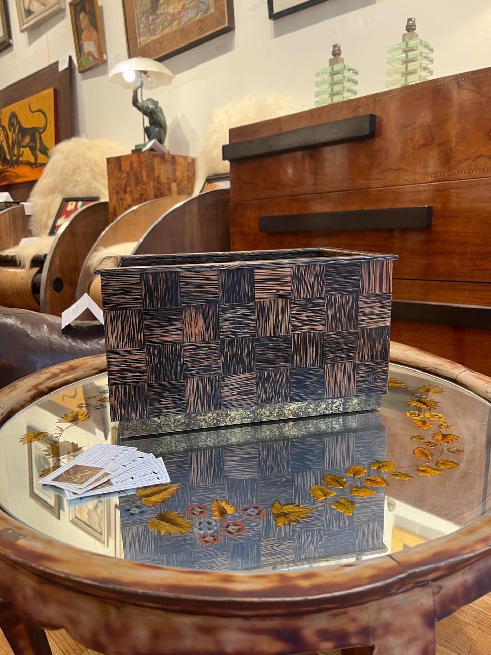 Eugène PRINTZ (1879–1948), trained in his father's workshop in Paris, shifted to modern furniture design in the 1920s and became a prominent master of Art Deco cabinetry. He collaborated with Pierre Chareau at the 1925 Exposition of Decorative Arts