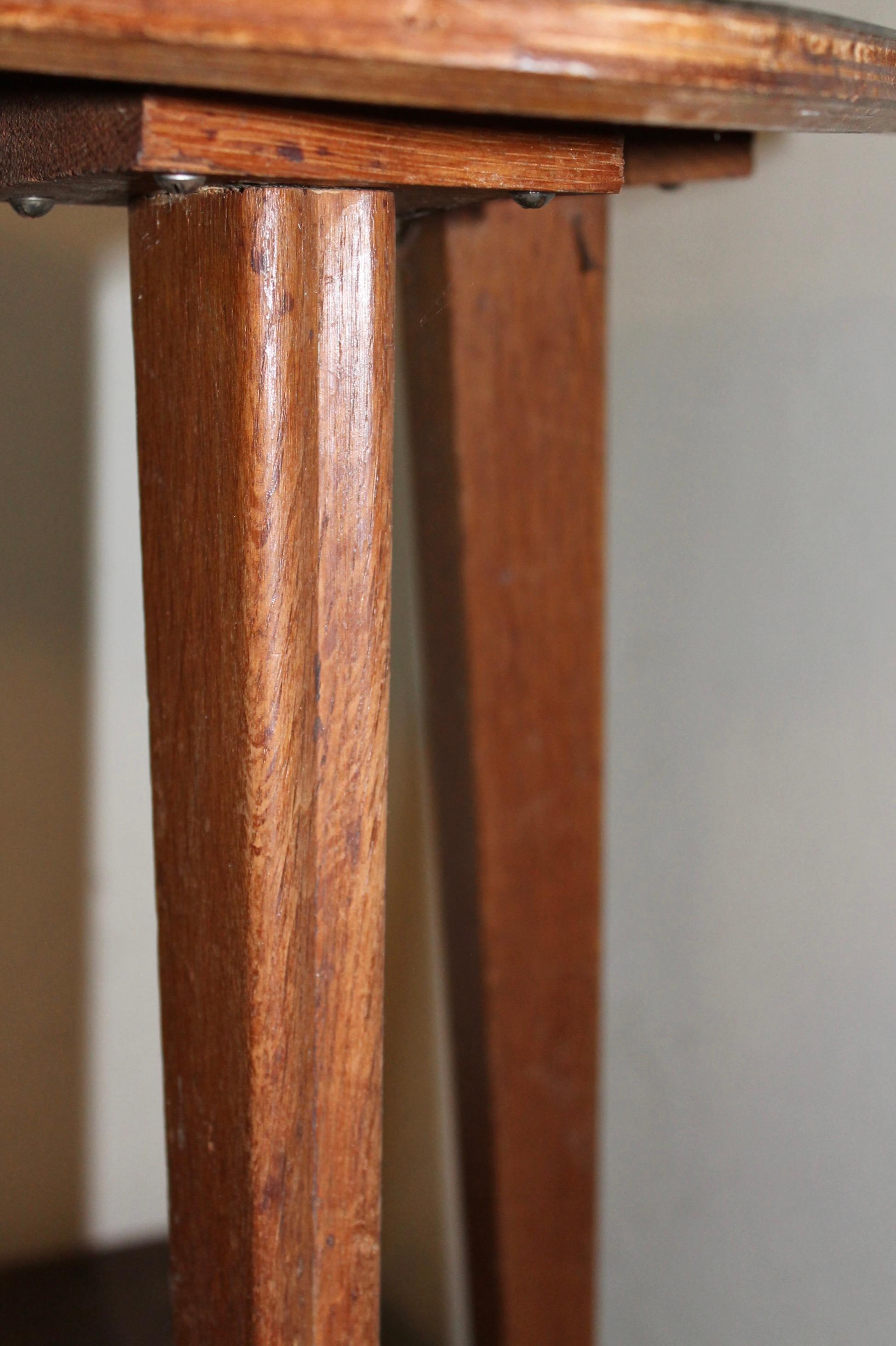 Eugene Schoen Small Side Table In Good Condition For Sale In Sharon, CT