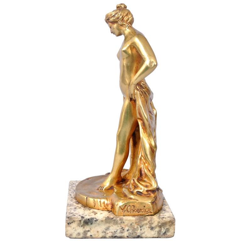Antique French Art Nouveau Escultura estatua de bronce dorado Mujer desnuda Bañista 1895 - Figurative Sculpture Oro de Eugene-Victor Cherrier