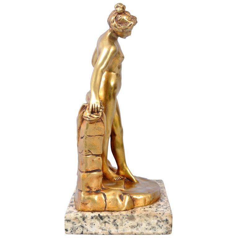 Antique French Art Nouveau Escultura estatua de bronce dorado Mujer desnuda Bañista 1895 3