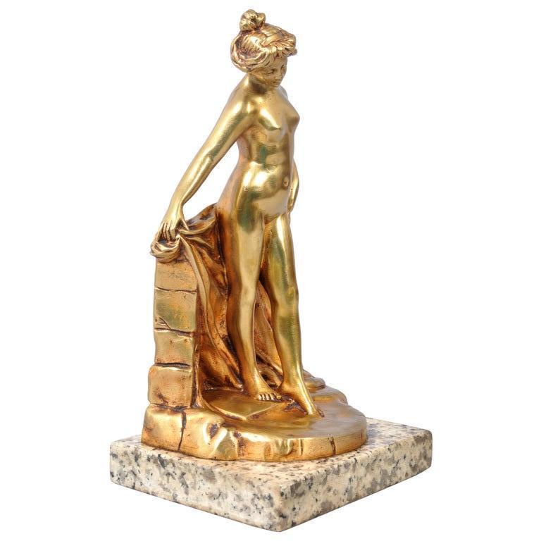 Antique French Art Nouveau Escultura estatua de bronce dorado Mujer desnuda Bañista 1895 4