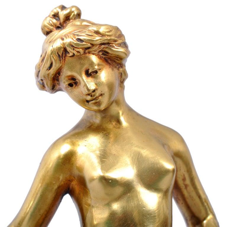 Antique French Art Nouveau Escultura estatua de bronce dorado Mujer desnuda Bañista 1895 5