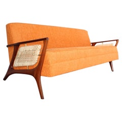 Eugenio Escudero Sofa