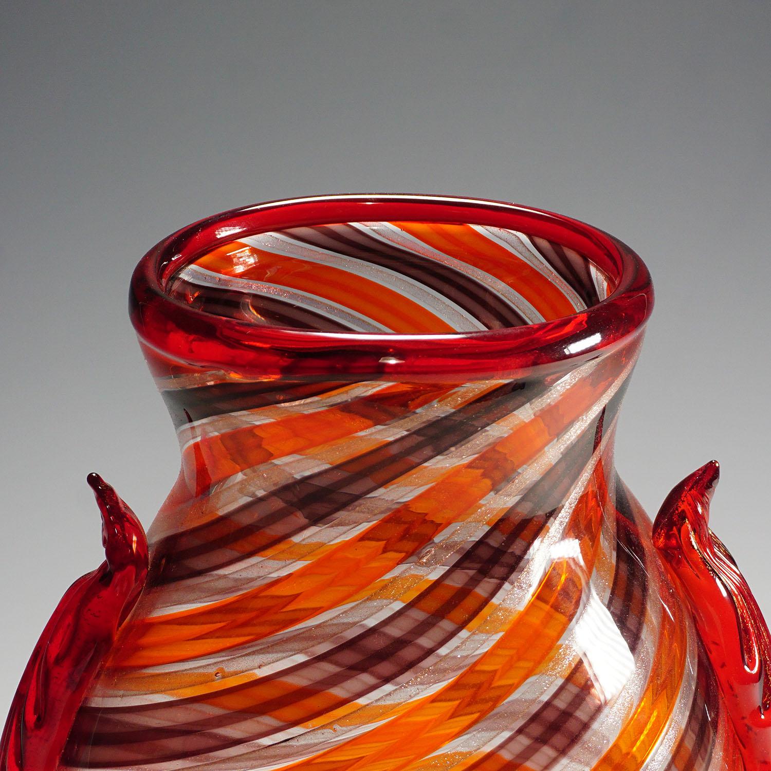 italien Eugenio Ferro, Vase « A Spirale » de Murano, 2009 en vente