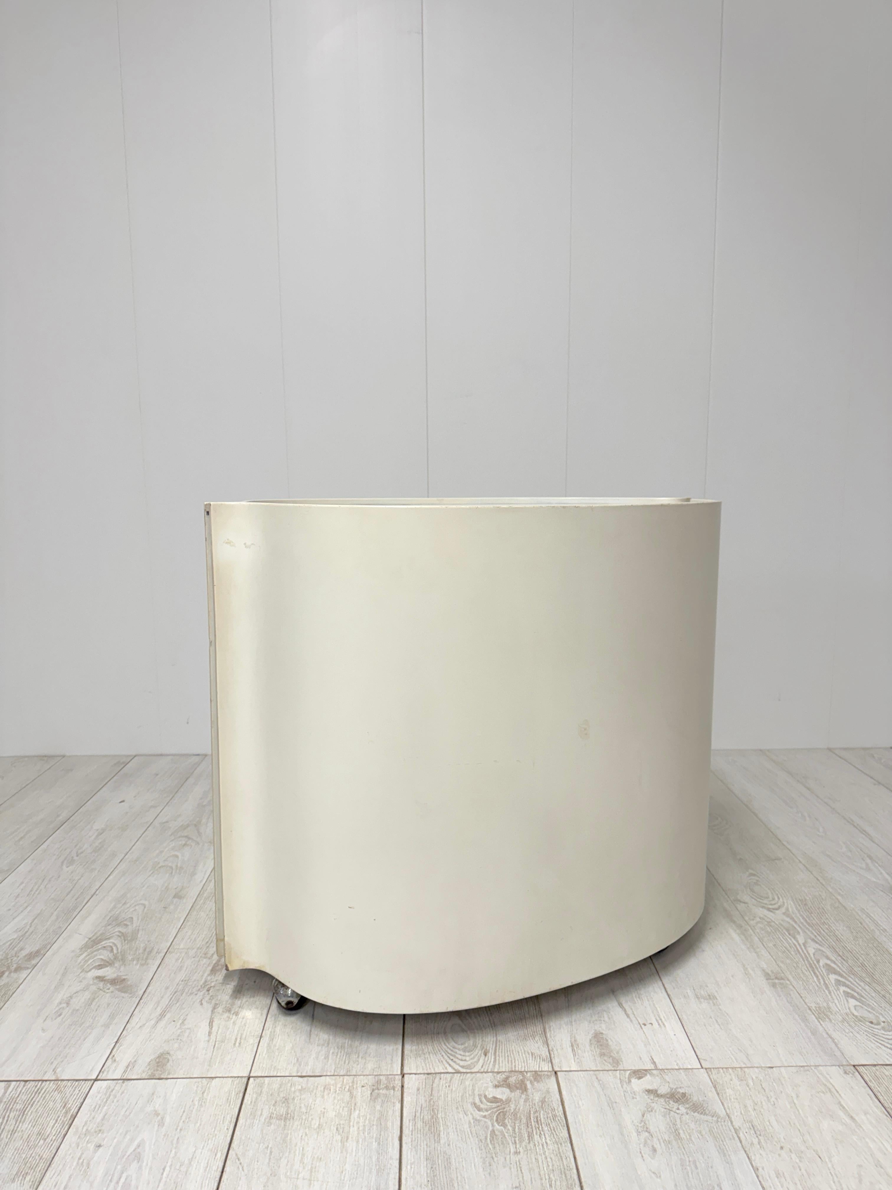 Mid-20th Century Eugenio Gerli, Carrello bar mod. B106, prod. Tecno, 1966 For Sale