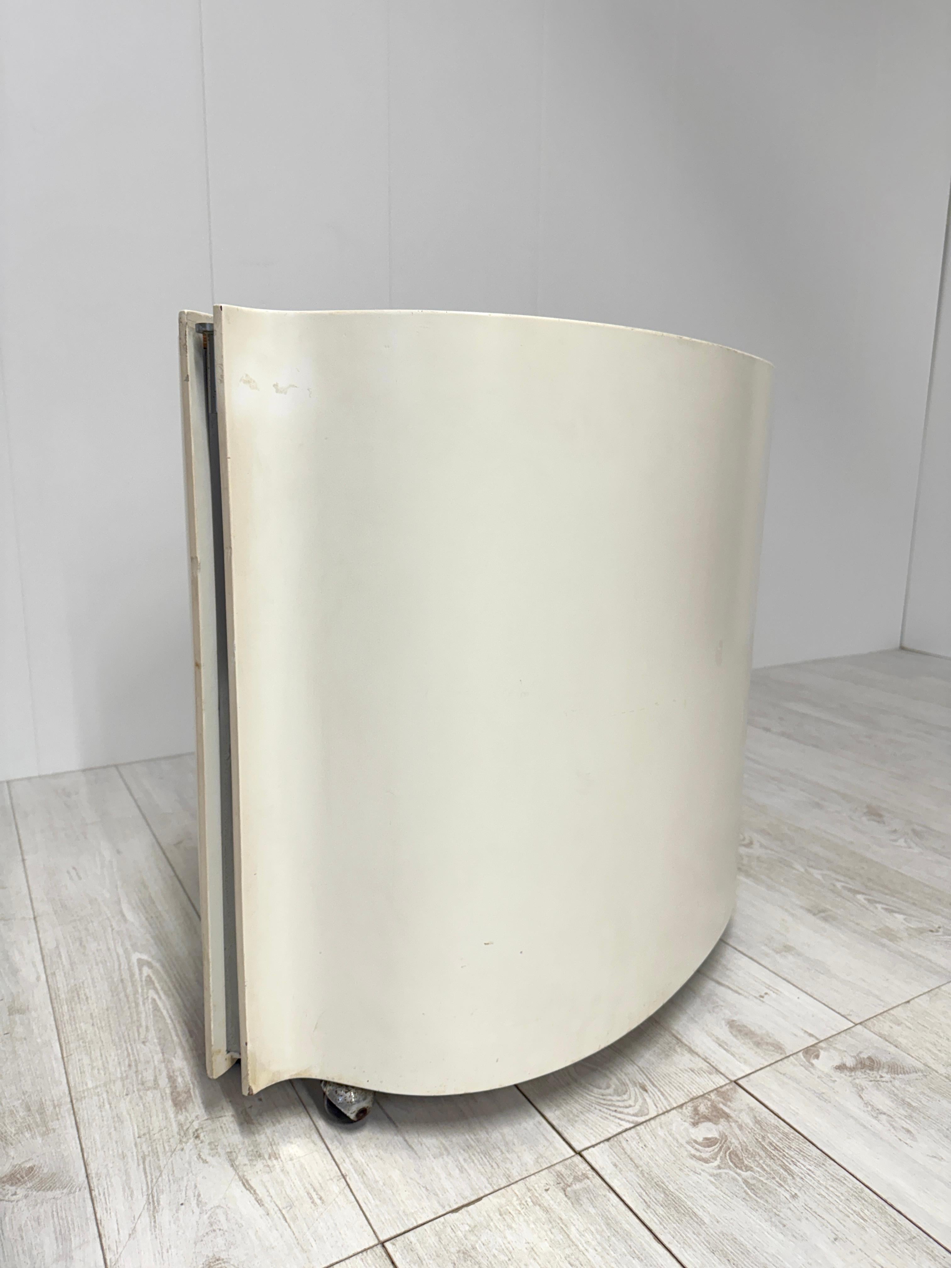Steel Eugenio Gerli, Carrello bar mod. B106, prod. Tecno, 1966 For Sale