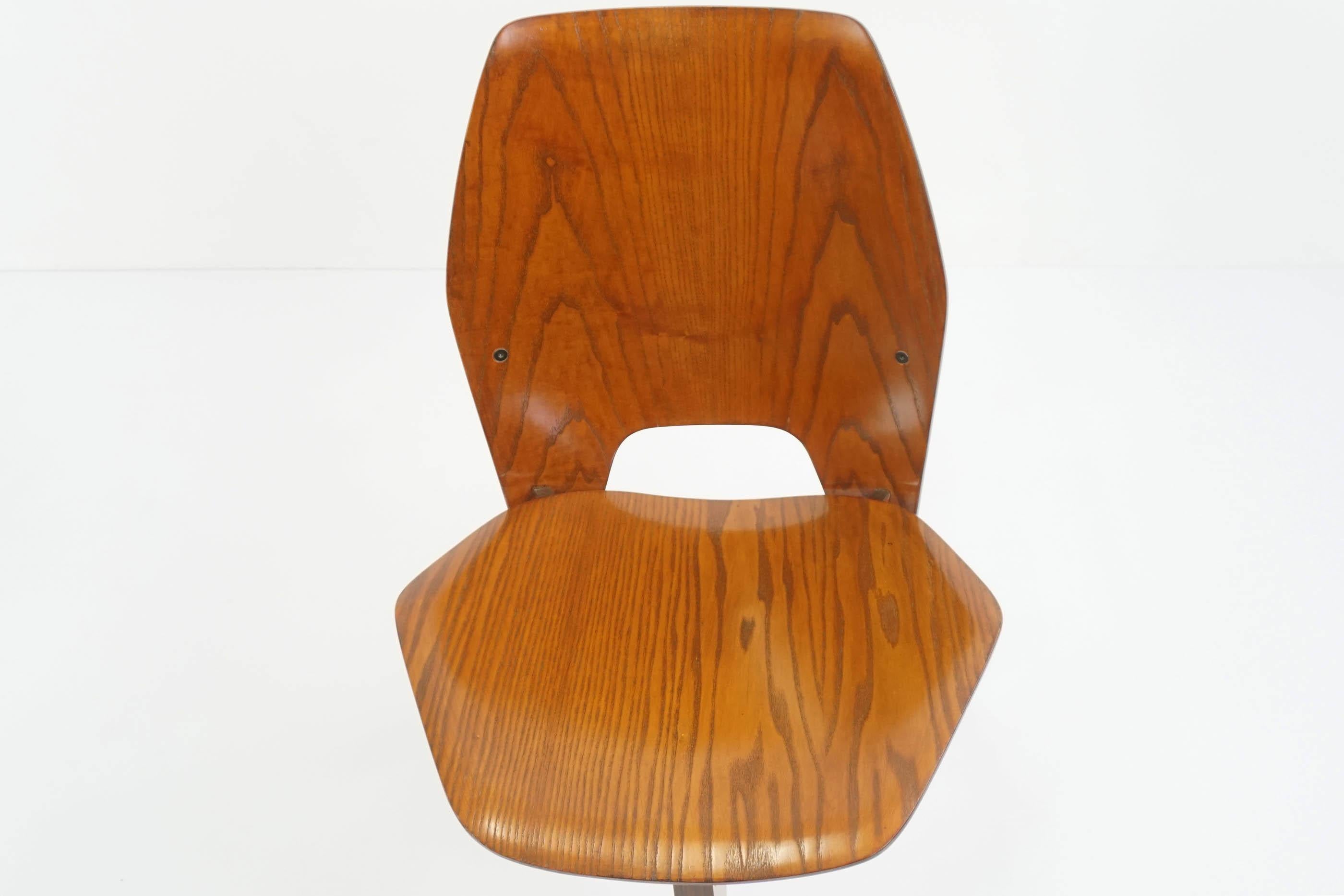 Eugenio Gerli for Tecno, Italy 1959 Iconic and Rare Set of 6 Teak Plywood Chairs For Sale 5