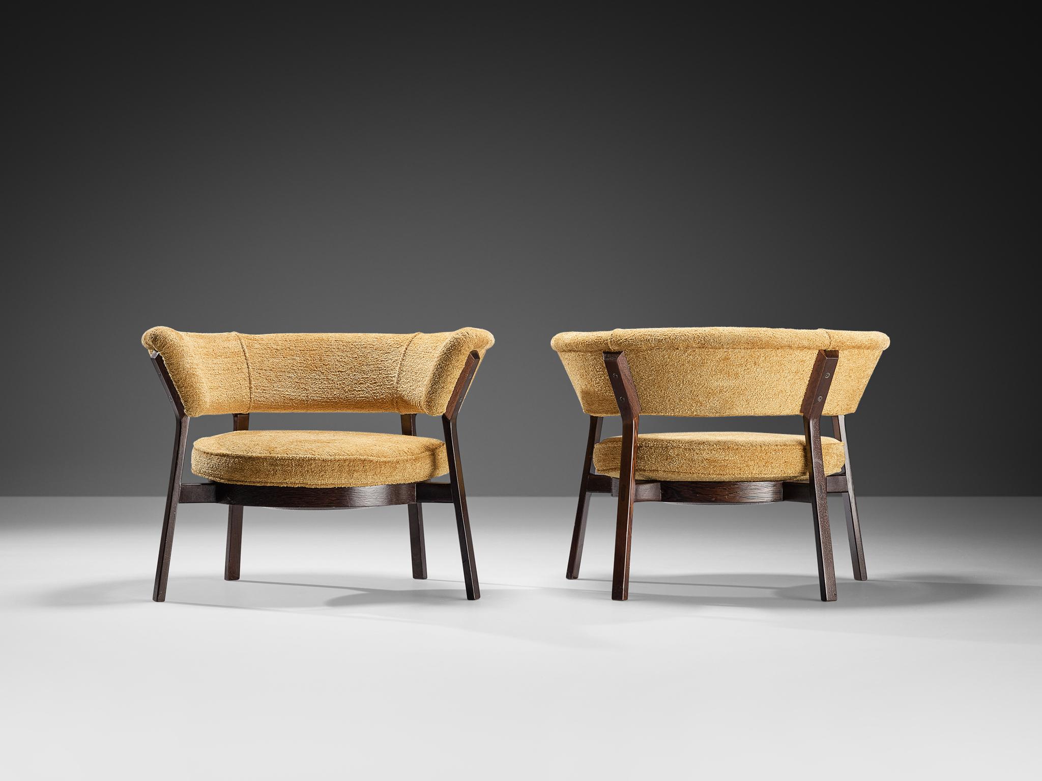 Eugenio Gerli for Tecno P28 Lounge Chairs in Wengé and Muted Ochre Fabric 1