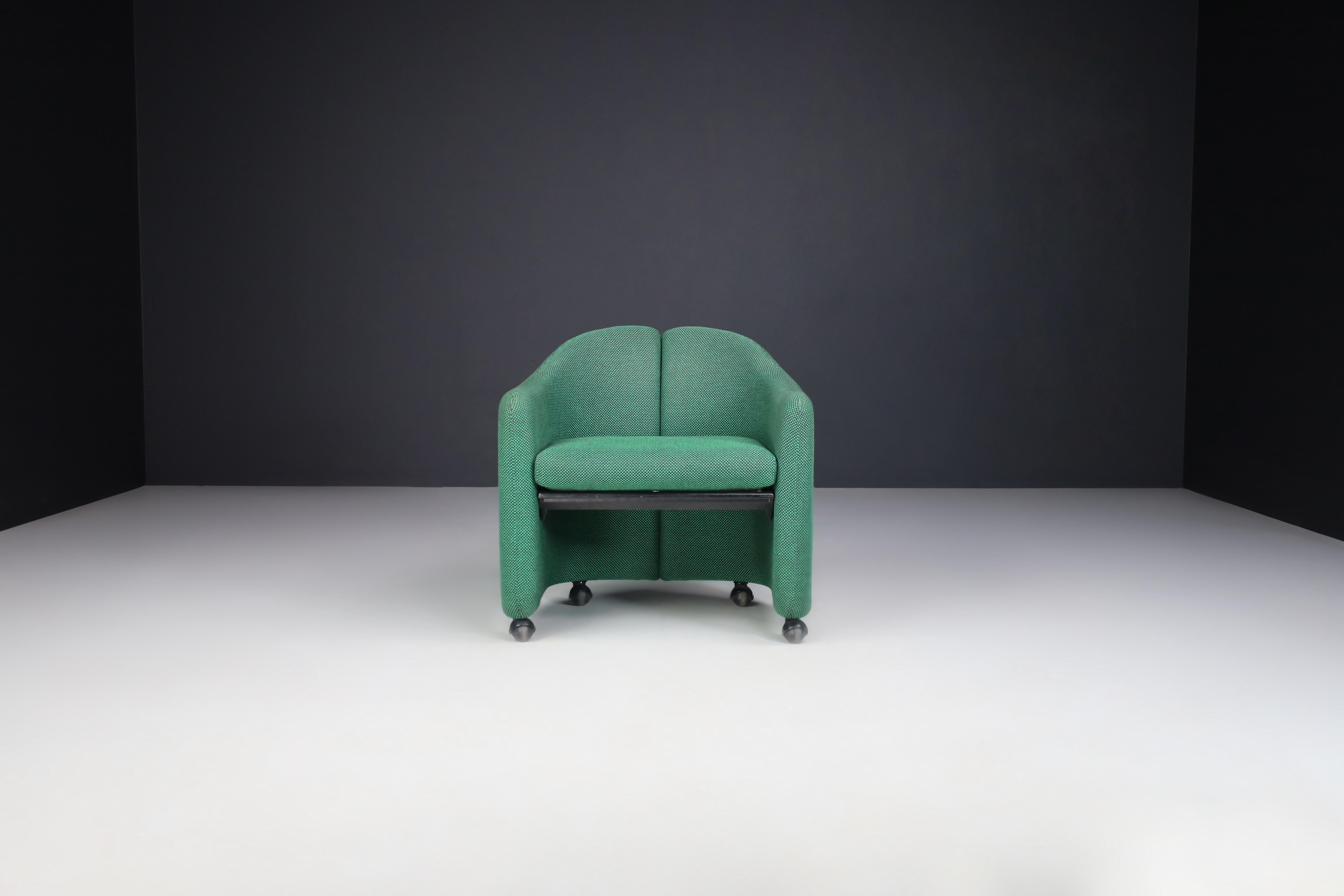 Mid-Century Modern Eugenio Gerli Green Fabric PS142 Italian Armchairs for Tecno, Italy, 1960s
