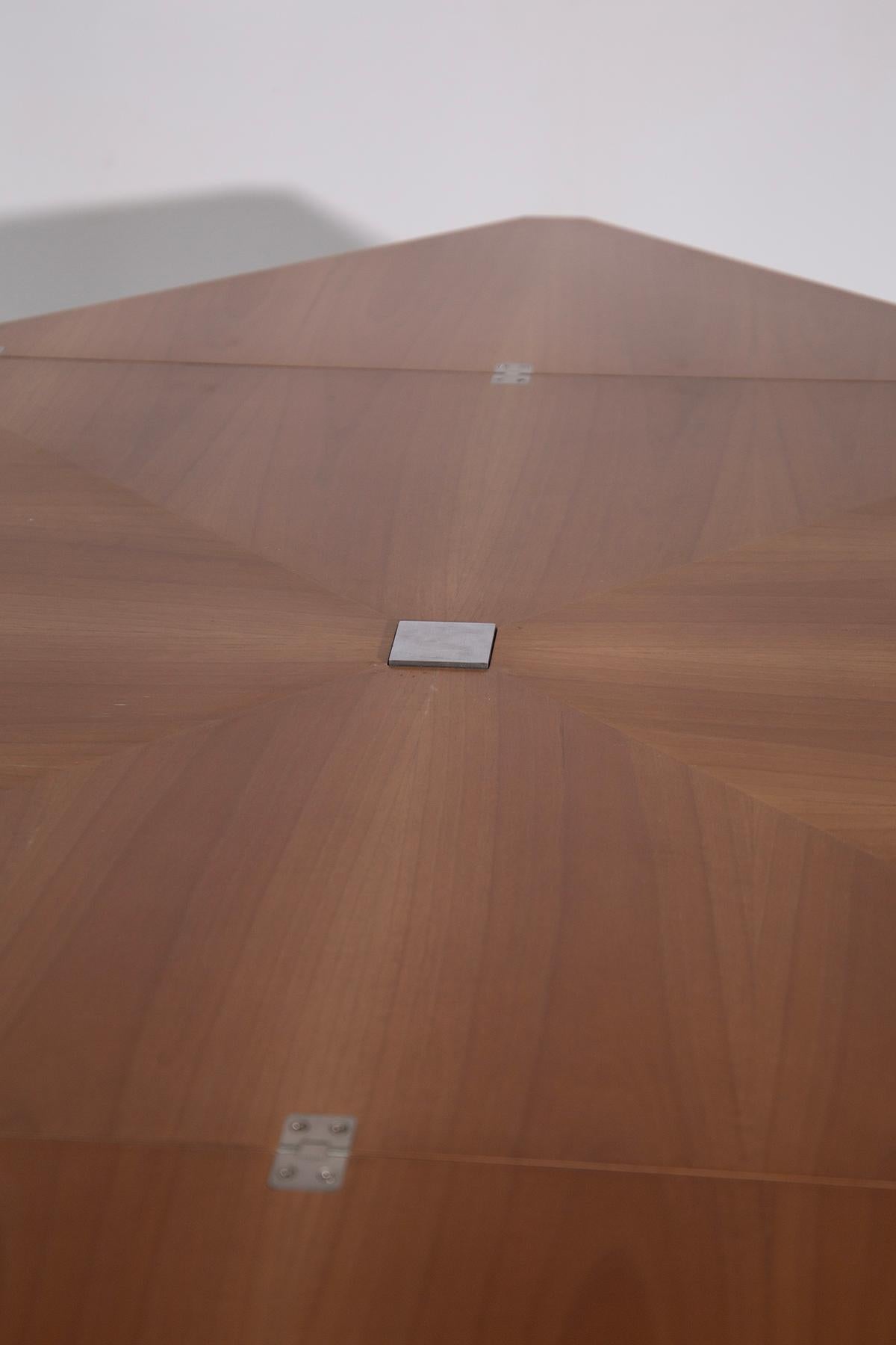 Eugenio Gerli Italian extending table for Tecno T92, LABEL 6