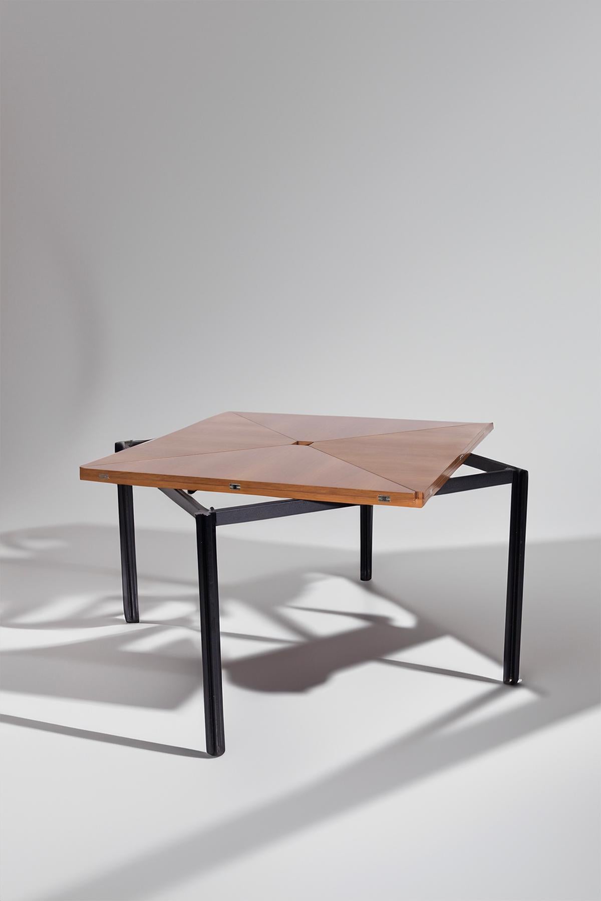 Mid-20th Century Eugenio Gerli Italian extending table for Tecno T92, LABEL
