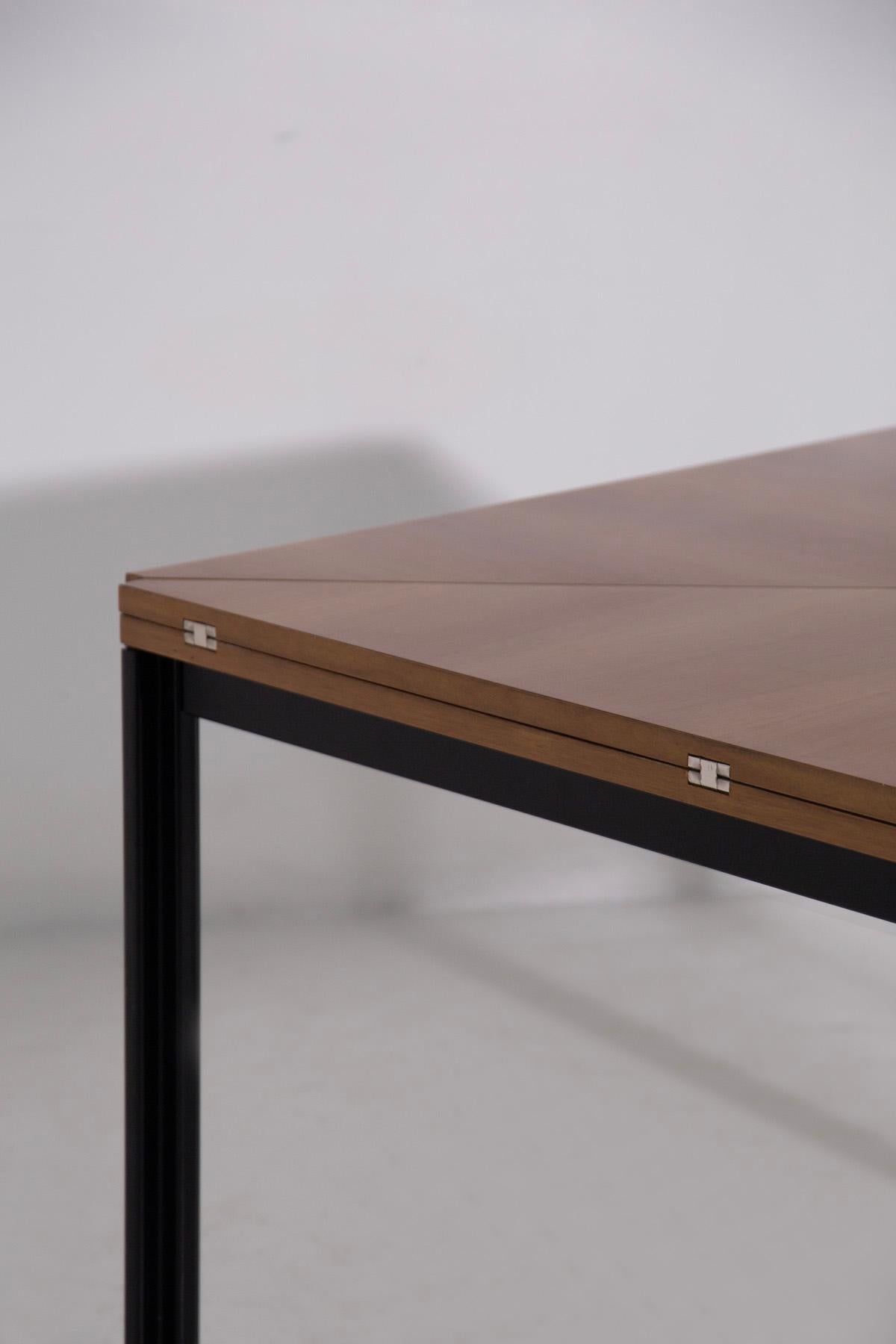 Eugenio Gerli Italian extending table for Tecno T92, LABEL 3