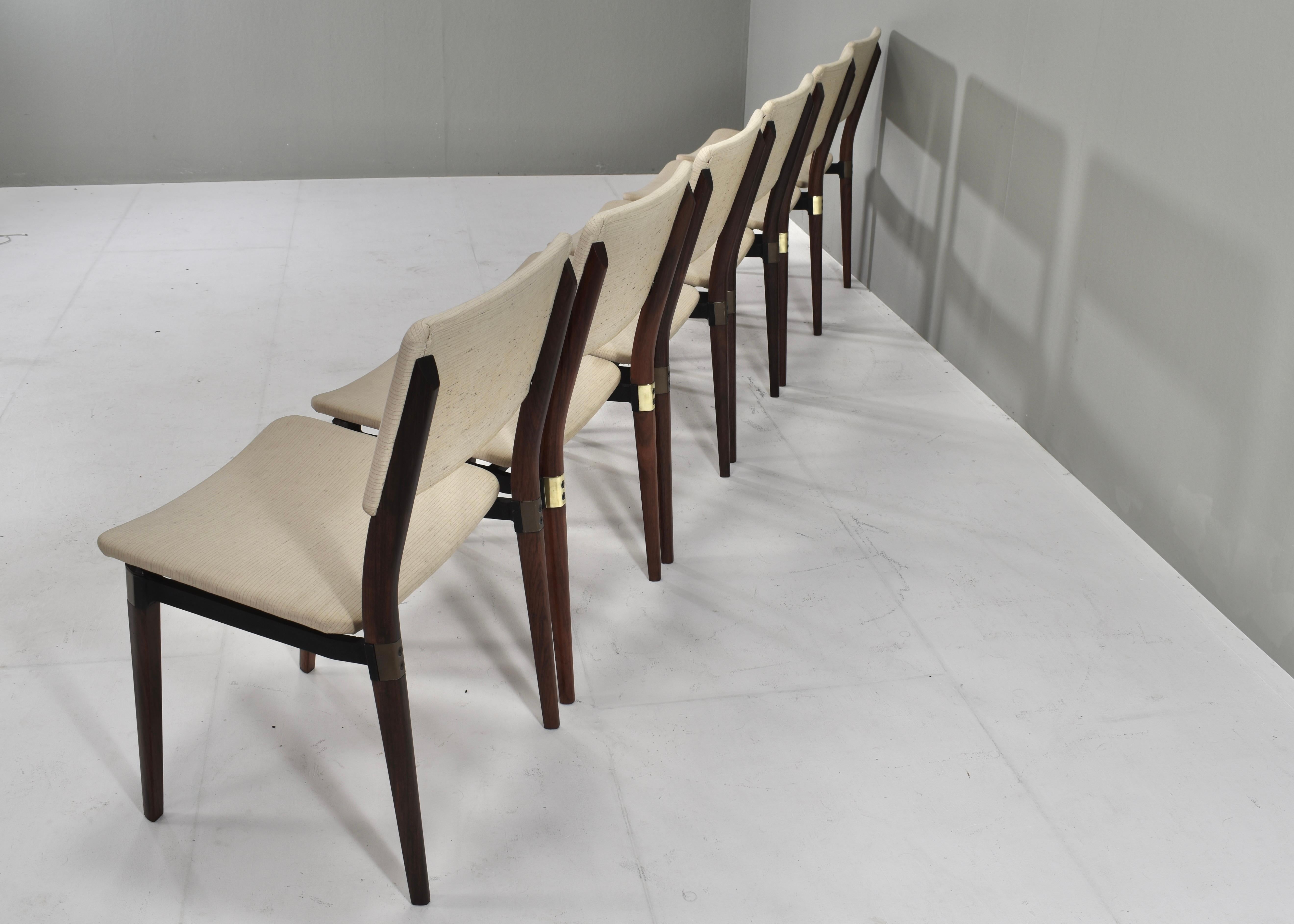 Eugenio Gerli S82 Dining Chairs Set of Six by Tecno, Italy, circa 1960 In Good Condition For Sale In Pijnacker, Zuid-Holland