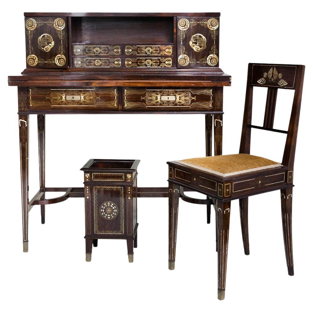 Bureau, chaise et plateau de style Liberty ou Art Nouveau d'Eugenio Quarti, quenouilles