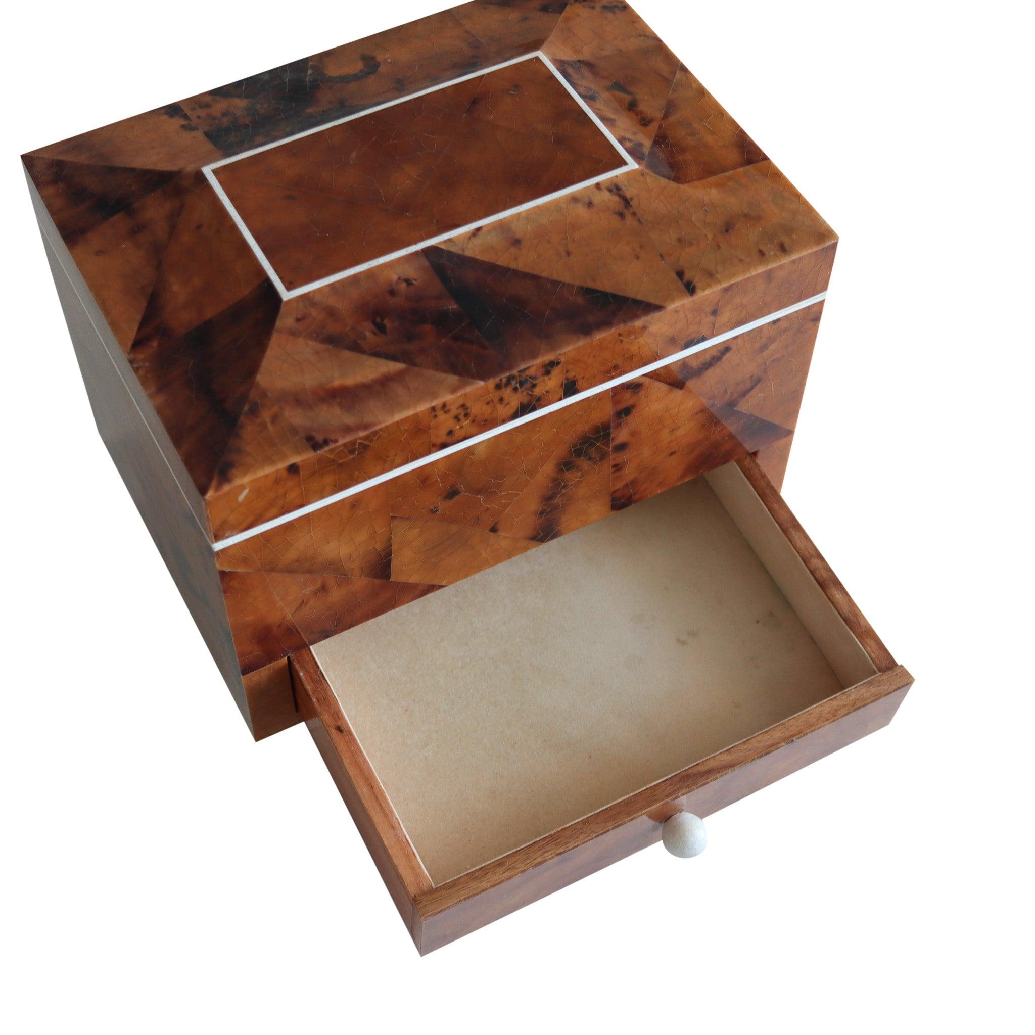EUGENIO TAVOLA For Oggetti Coffre à bijoux Corne tessellée et Wood précieux Excellent état - En vente à Miami, FL