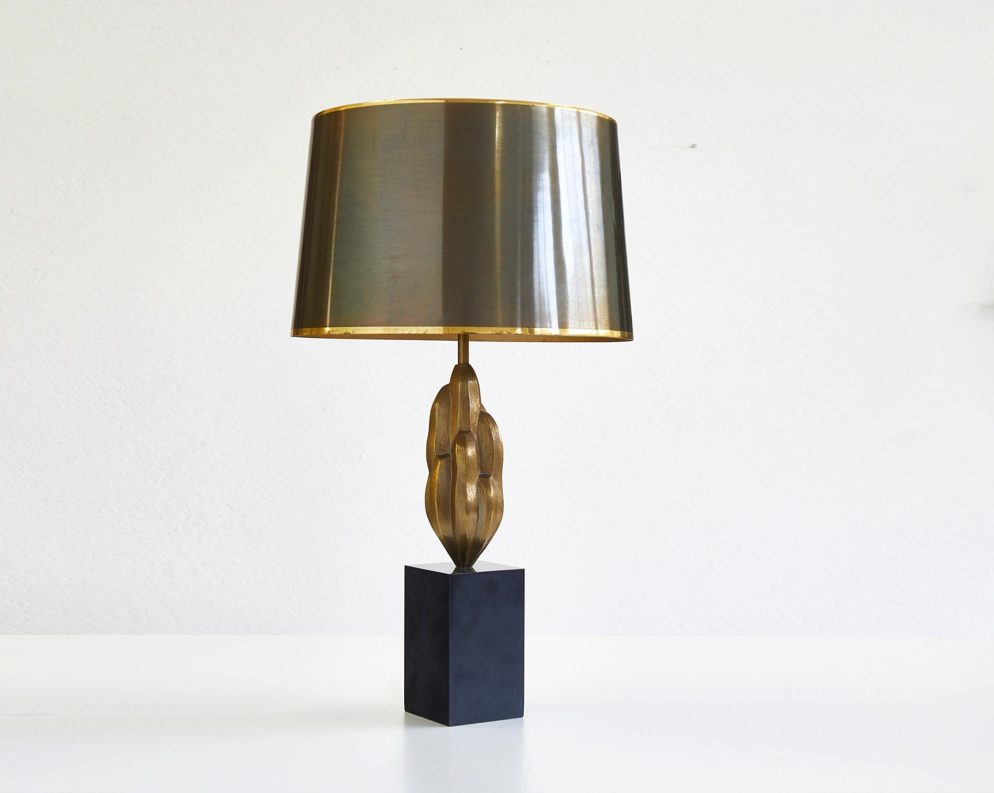  “Euphorbe” table lamp by Jacques Charles for Maison Charles, France, late 1960s.

The Euphorbe model is inspired by the shape of the cactus of the same name, which gives it its unmistakable sculptural qualities.

The Euphorbe is sculpted in cast