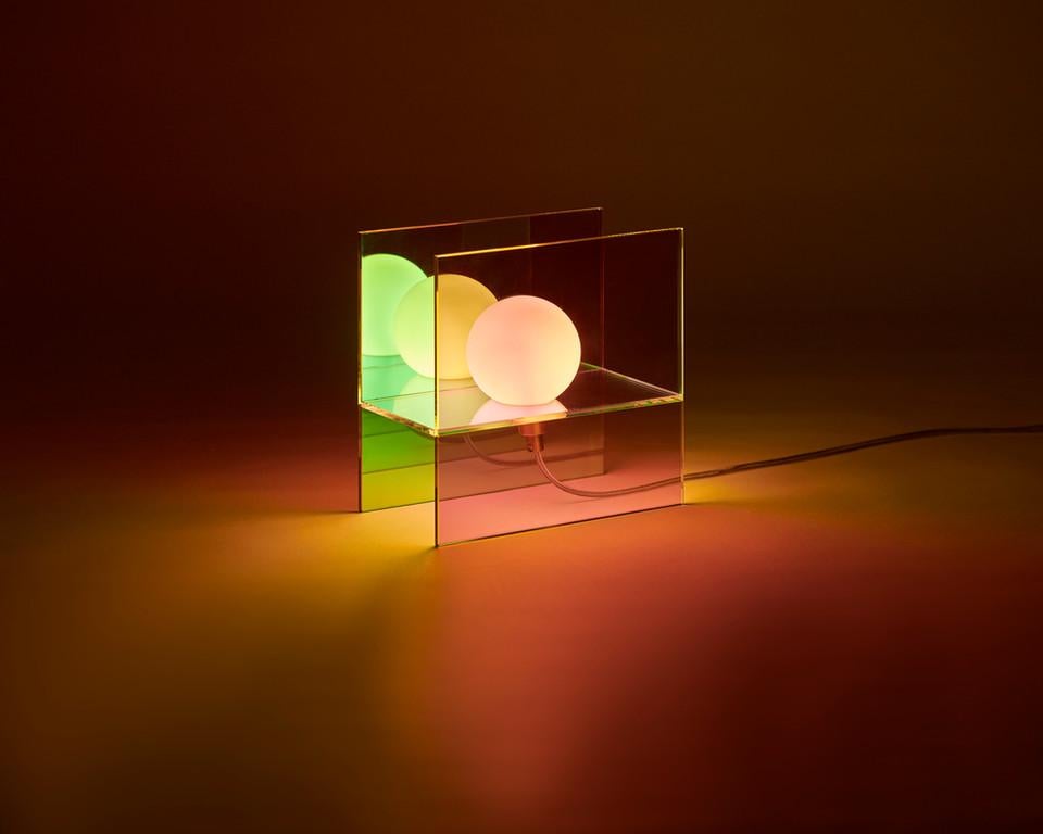 Lampe de table Euphoria par Studio Monsoleil Neuf - En vente à Geneve, CH