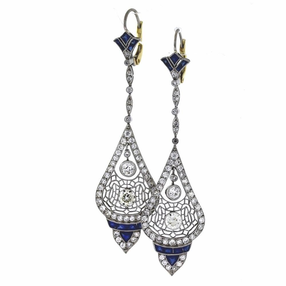 Boucles d'oreilles en diamant taille européenne avec accents de saphir Excellent état - En vente à Scottsdale, AZ