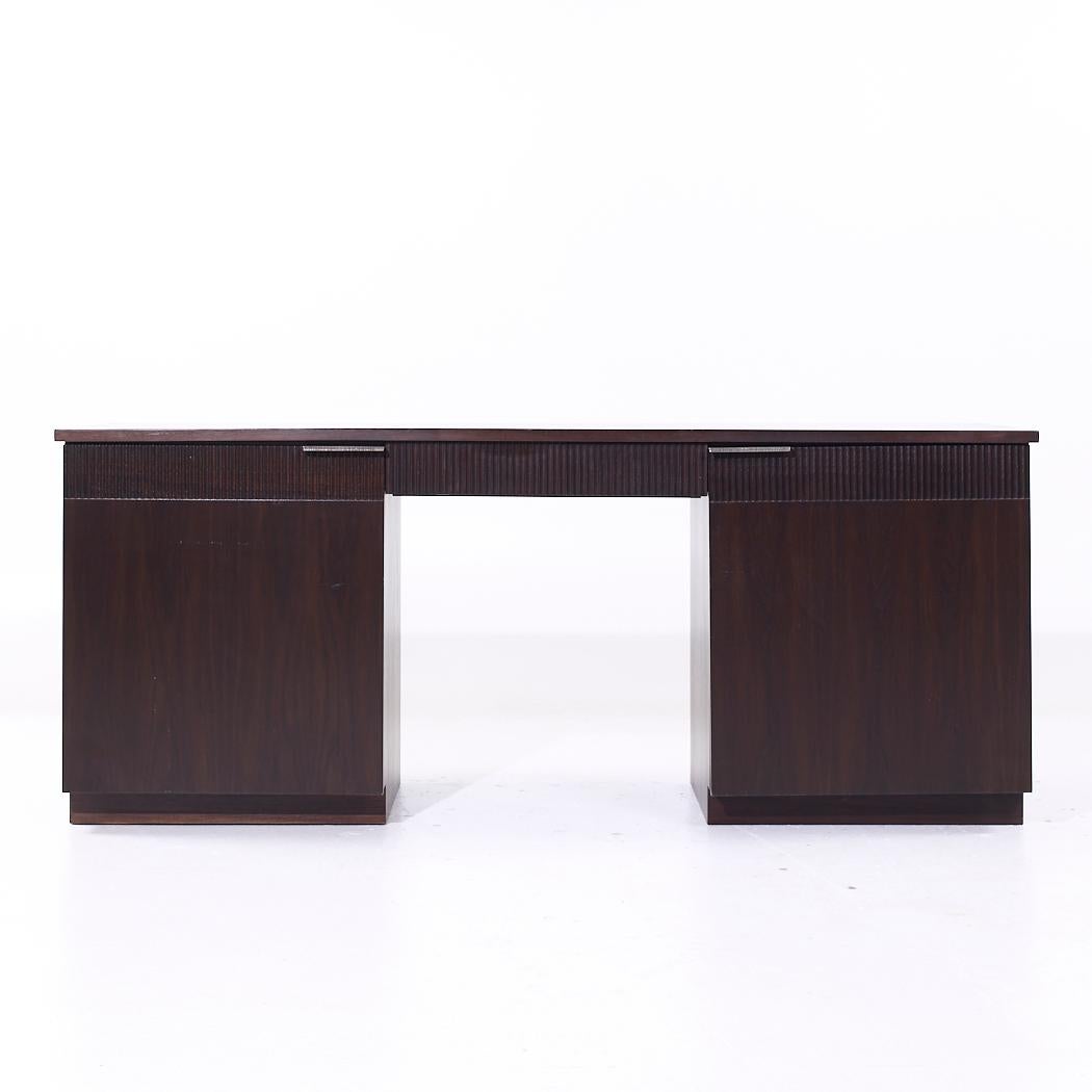 Eurocraft Walnut Office Credenza

This credenza measures: 73 wide x 23.25 deep x 30 inches high

ABOUT PHOTOS: We take our photos in a controlled lighting studio to show as much detail as possible. We do NOT Photoshop out blemishes.

CONDITION: This