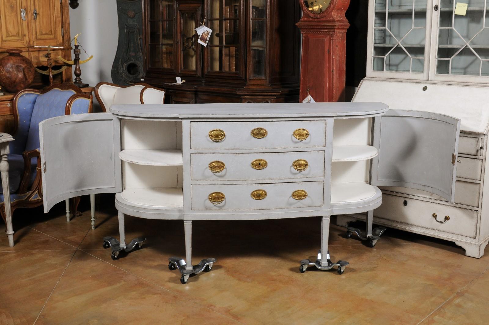 European 1830s Painted Demilune Sideboard with Three Drawers and Rounded Doors For Sale 7