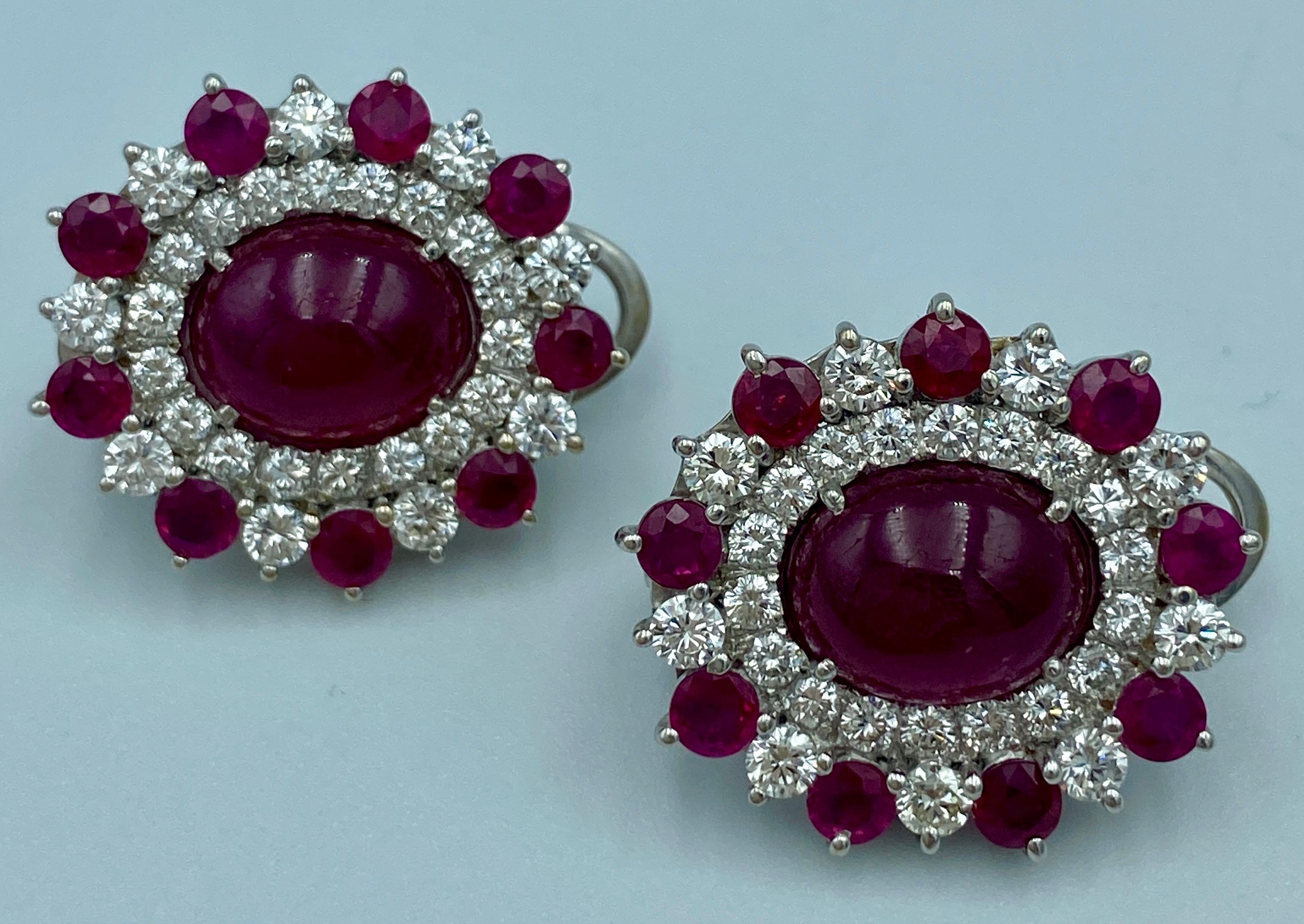 Europäische 1980er Cabochon-Ohrringe mit Rubin und Diamanten (Moderne)