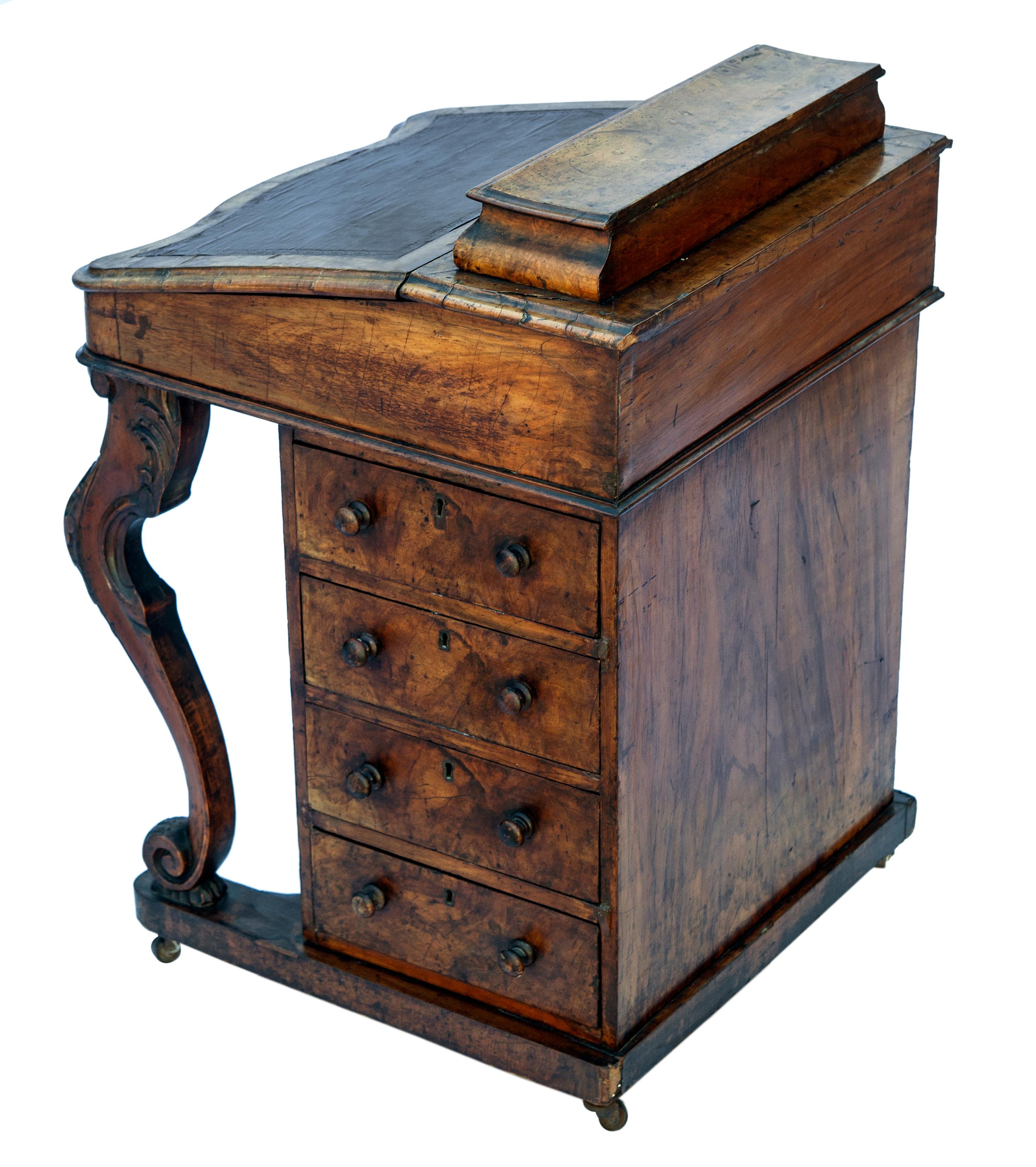 Europäischer antiker Davenport-Schreibtisch im Angebot 1