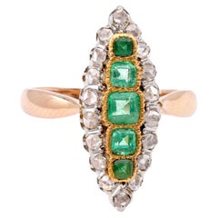 Anello Art Deco europeo con diamante smeraldo in oro giallo e platino Navete