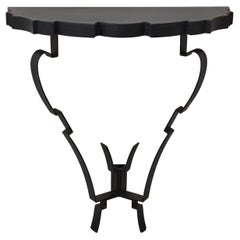 Mesa Consola Europea de Granito Inspirada en el Art Decó con Iro Negro Montado en la Pared
