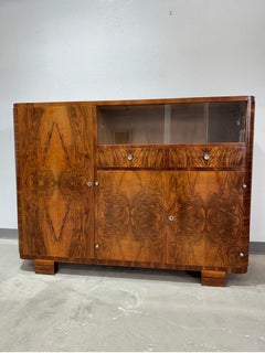 Europäisches Art Deco Nussbaum Wurzelholz Sideboard Schrank