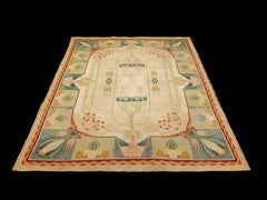 Tapis européen Art Nouveau, attribué au designer Gustave Serrurier-Bovy