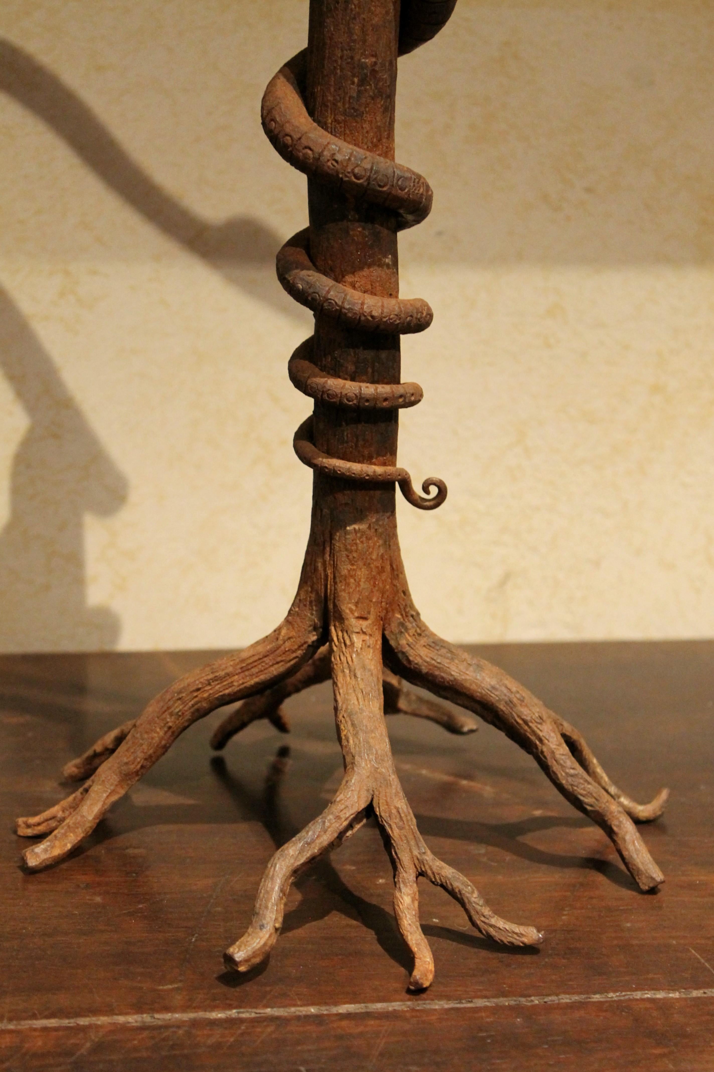 European Art Nouveau Wrought Hand Forged Rust Iron Snake Sculpture Centerpiece  For Sale 3