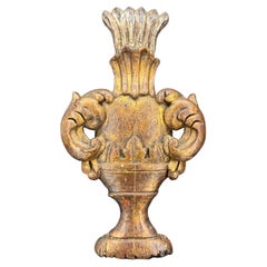 European Baroque Large Architectual Wood Gilt Wall Fragment