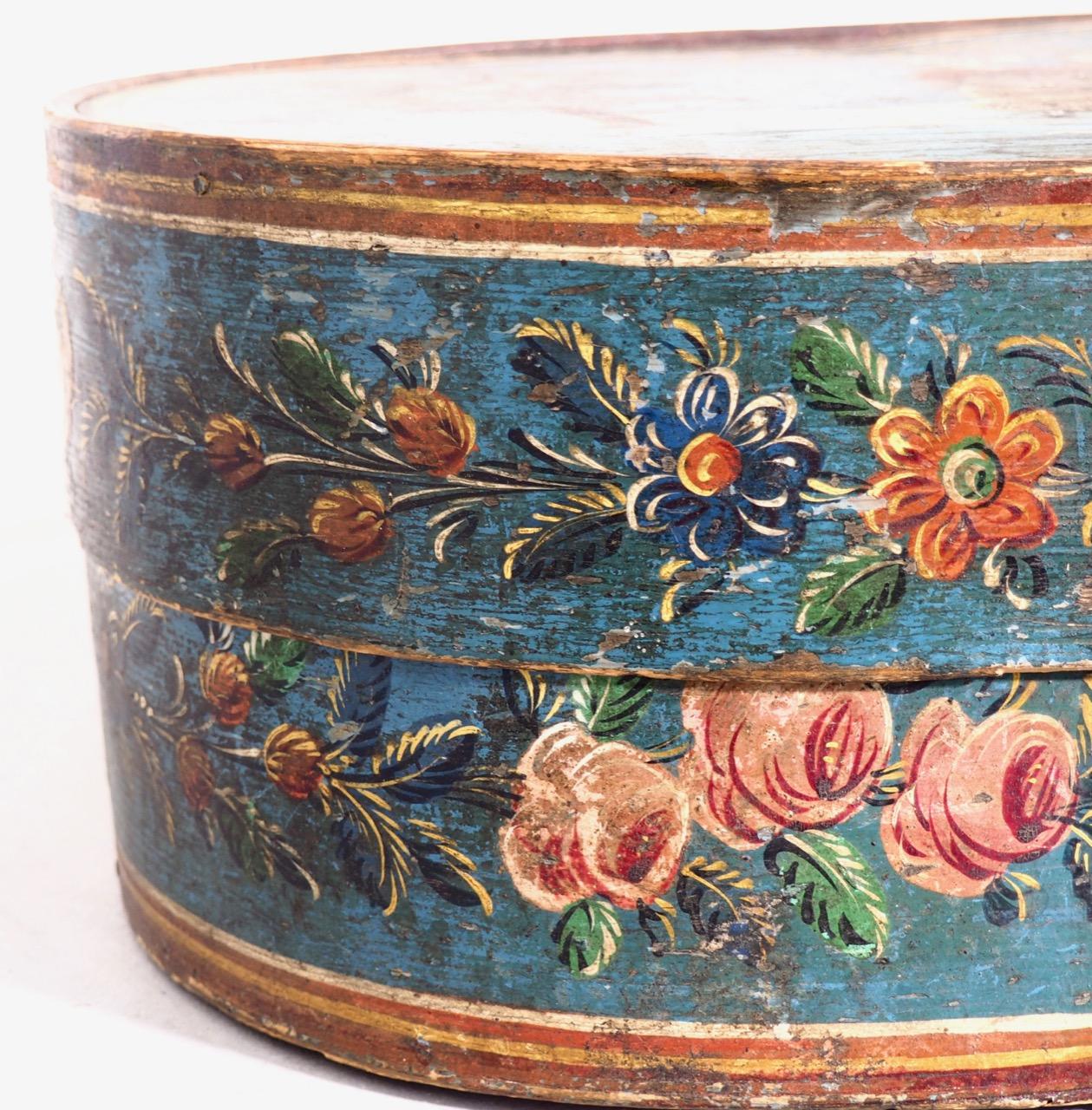 European box in original paint, early 19th century.