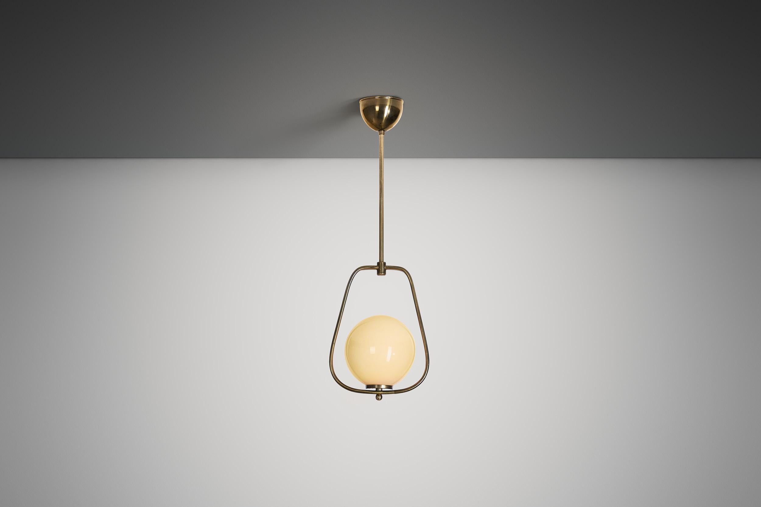 From beautiful Danish designs to iconic Swedish models, European lighting has made a name for itself in the world of interior design. With silhouettes as varied as they come, the mid-century modern movement of the 20th century perfected and