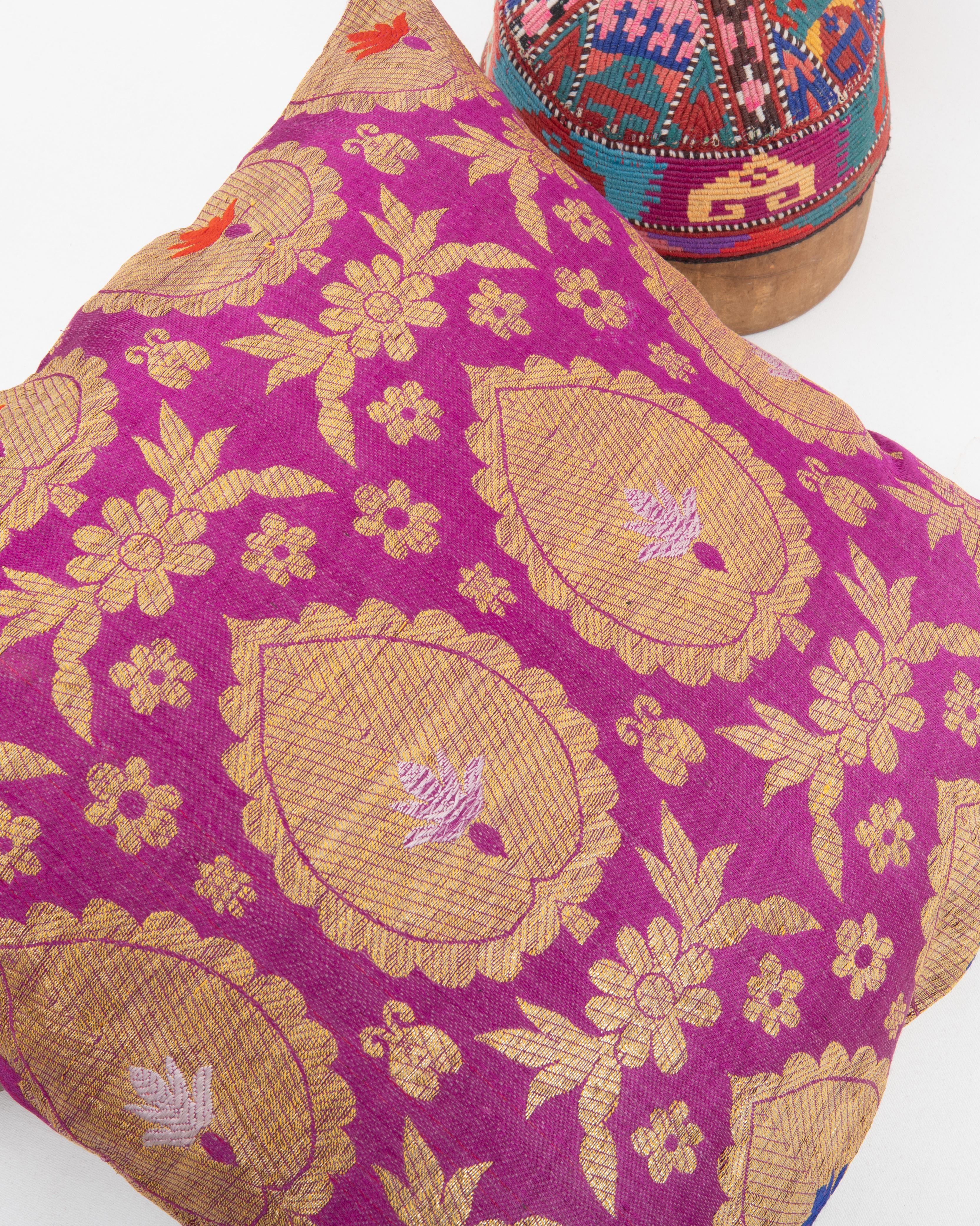 European Brocade Pillowcase , Early 20th Century. France or Italy For Sale 1
