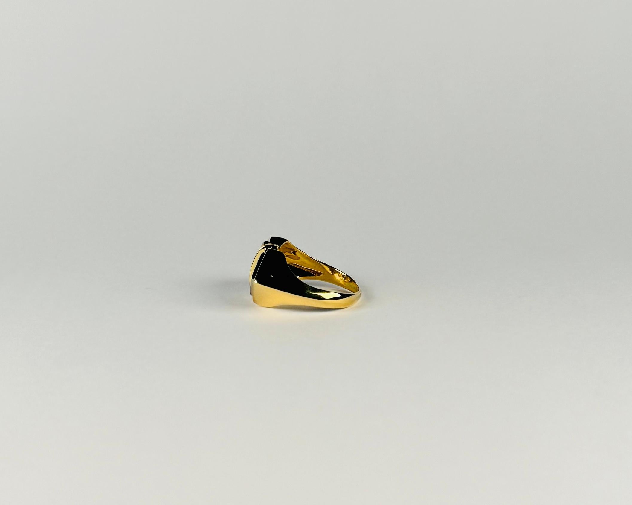 Bague papillon européen en or 18 carats avec 28 diamants de 0,28 carat Unisexe en vente
