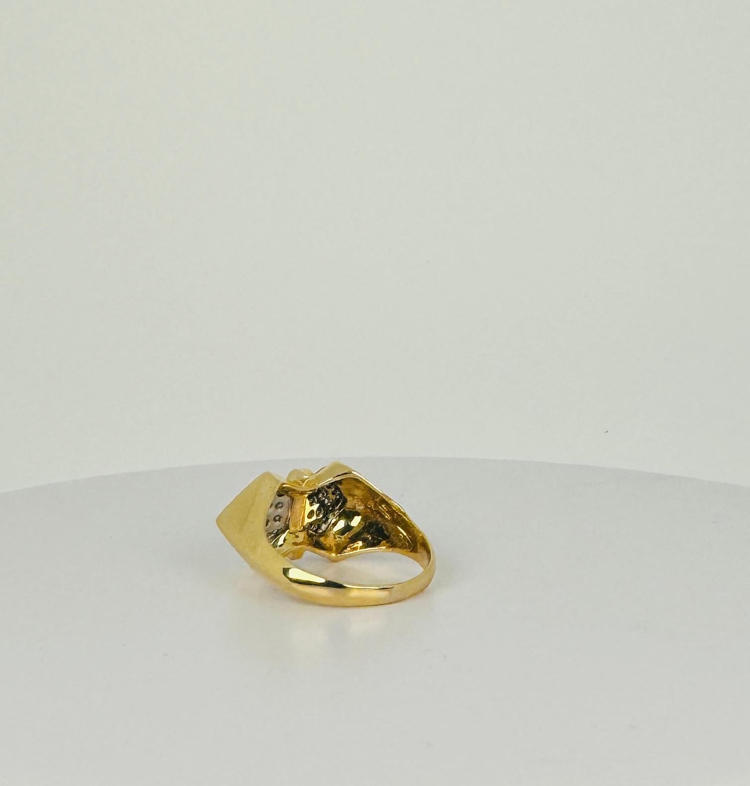18k Gelbgold Schmetterling Ring  Mit 28 Diamanten im Einzelschliff 0,28 Karat 1970 1