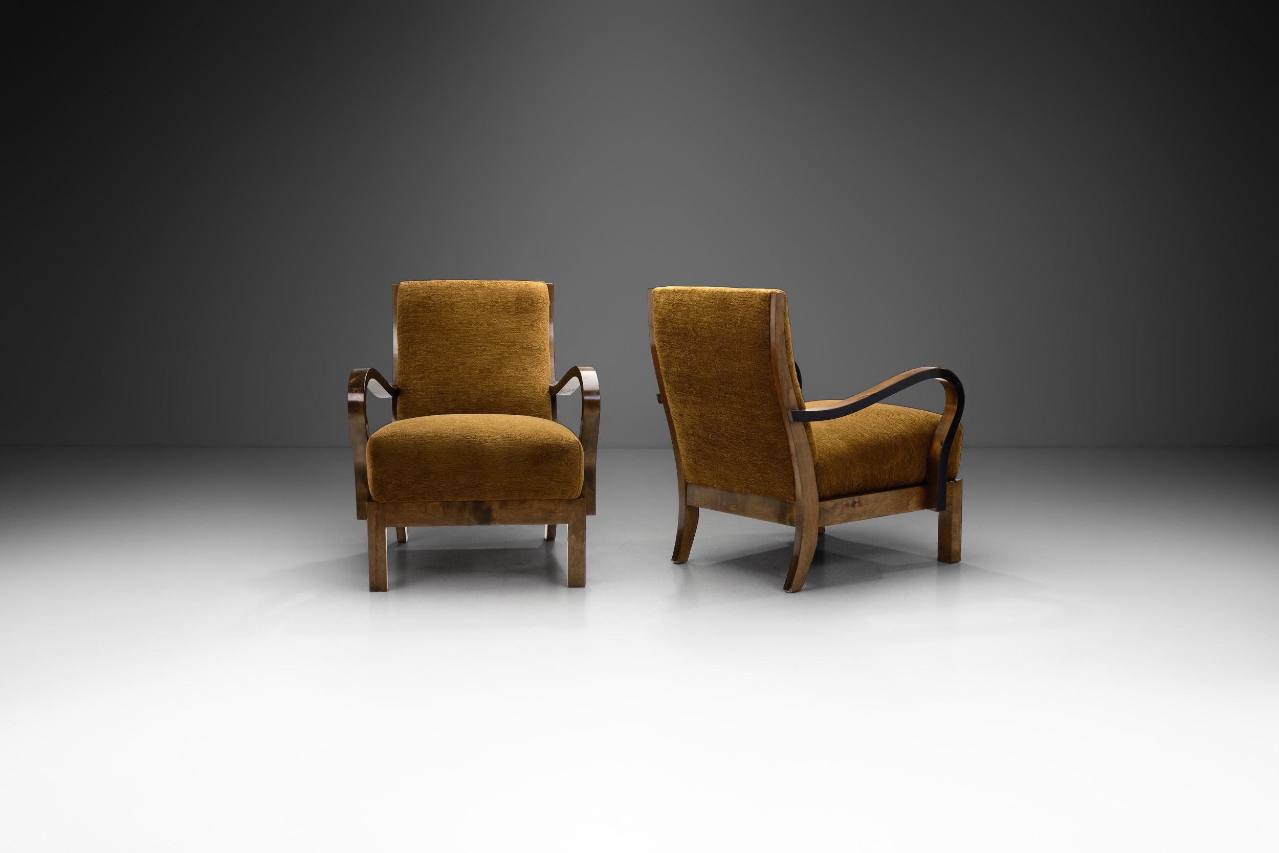 Mid-Century Modern European Cabinetmaker Armchairs with Curved Arms, Europe, 1930s
