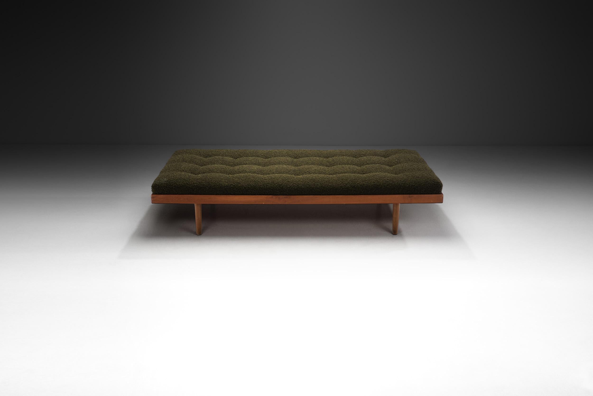 Mid-Century Modern European Cabinetmaker Daybed with Green Upholstered Mattress, Europe, ca 1950s