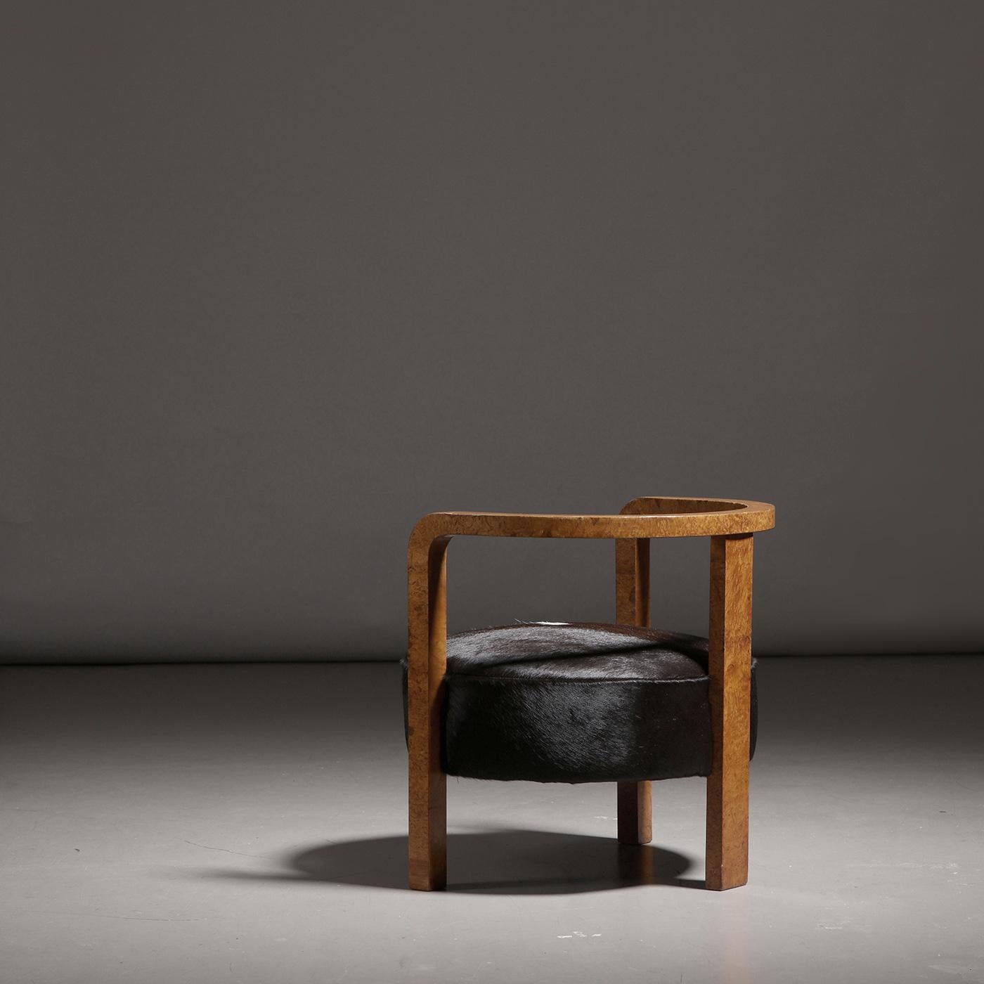 Art Deco European Cabinetmaker Round Tripod Stool in Wood and Cowhide, 1940s For Sale