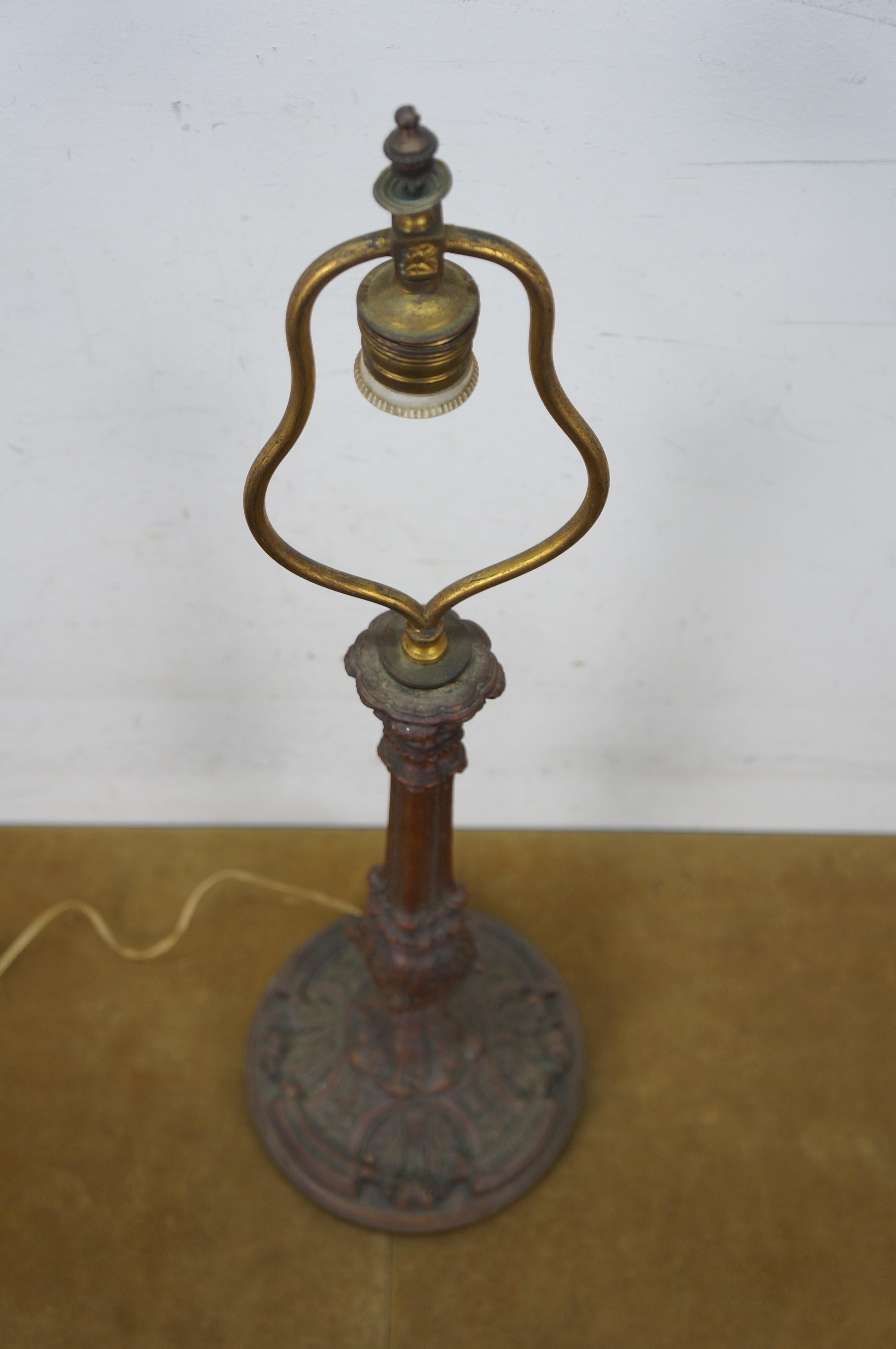 20th Century European Carved Oak Baroque Acanthus Leaf Candlestick Table Lamp 30