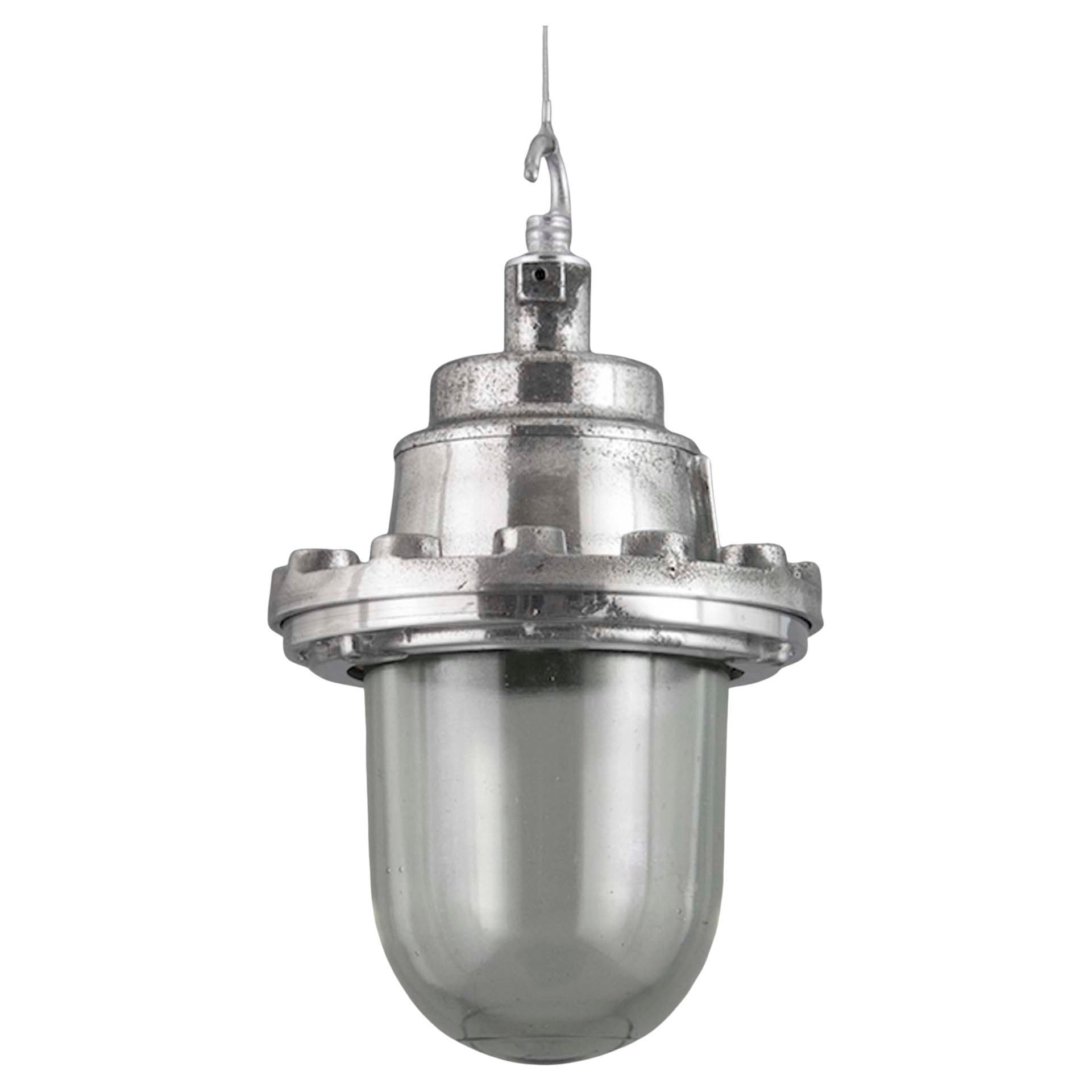 Lampada a sospensione industriale europea in fusione di alluminio e vetro