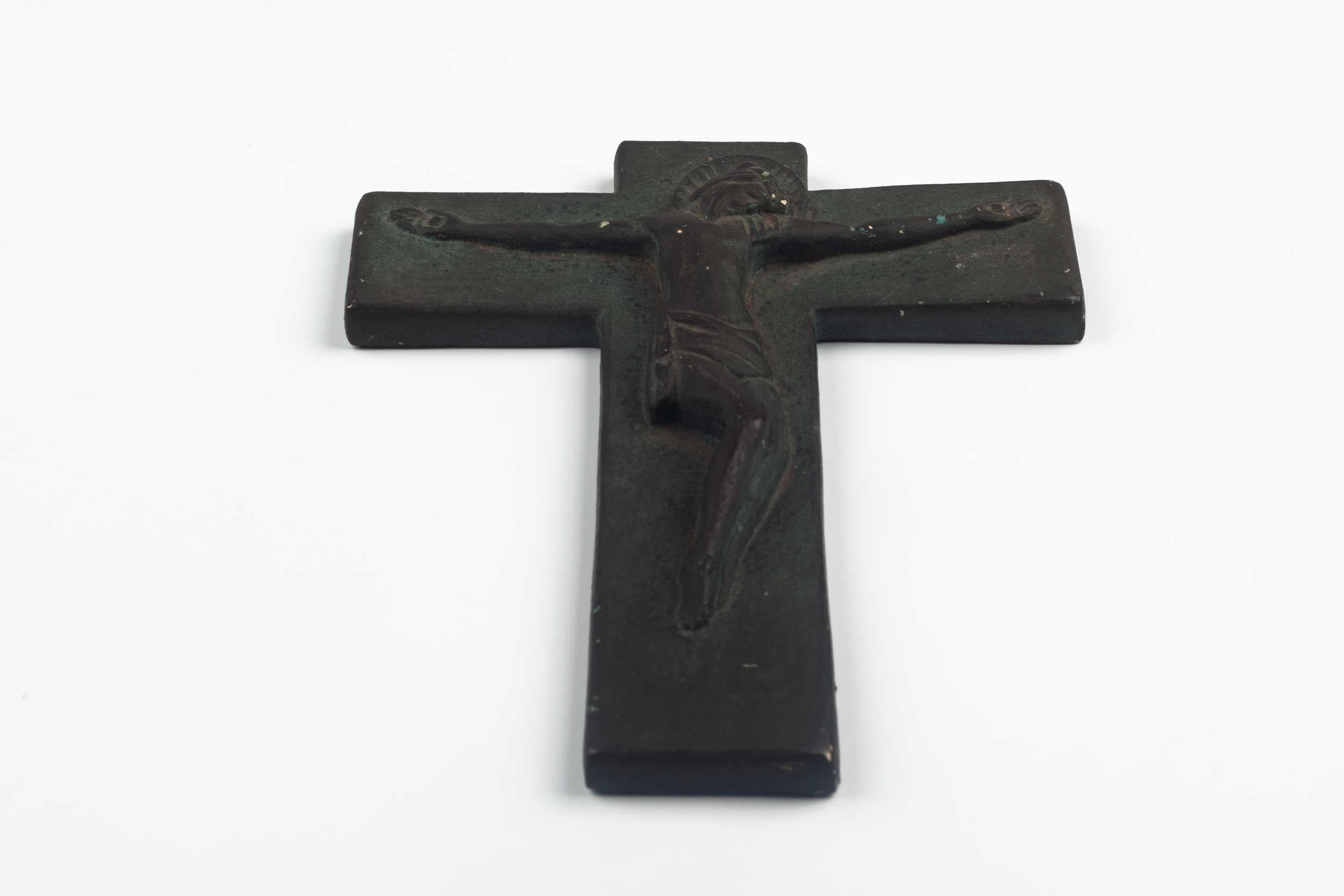 European Ceramic Crucifix in Matte Charcoal, 1960s 1