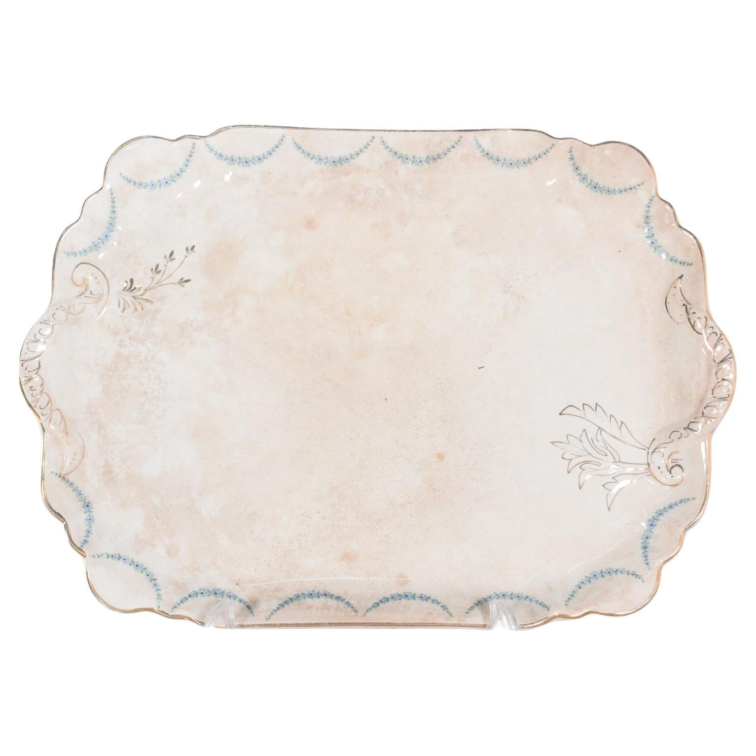 Piatto da portata rettangolare in ceramica europea in vendita