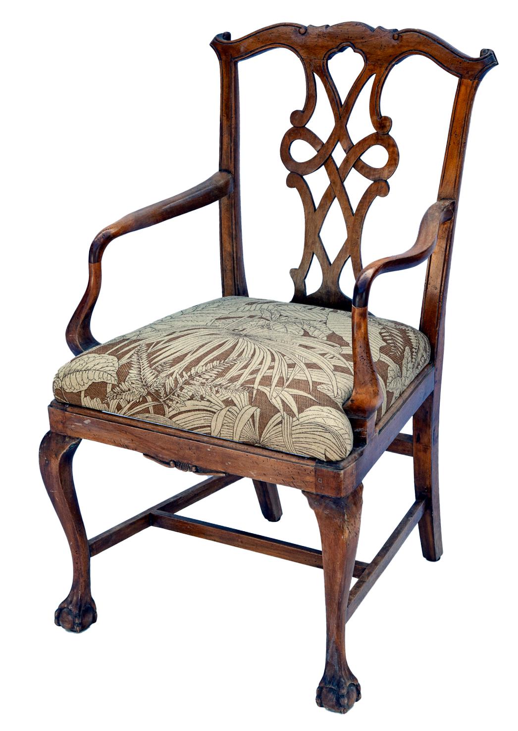 Francese Sedie da sala da pranzo in stile Chippendale europeo; set / 8 in vendita