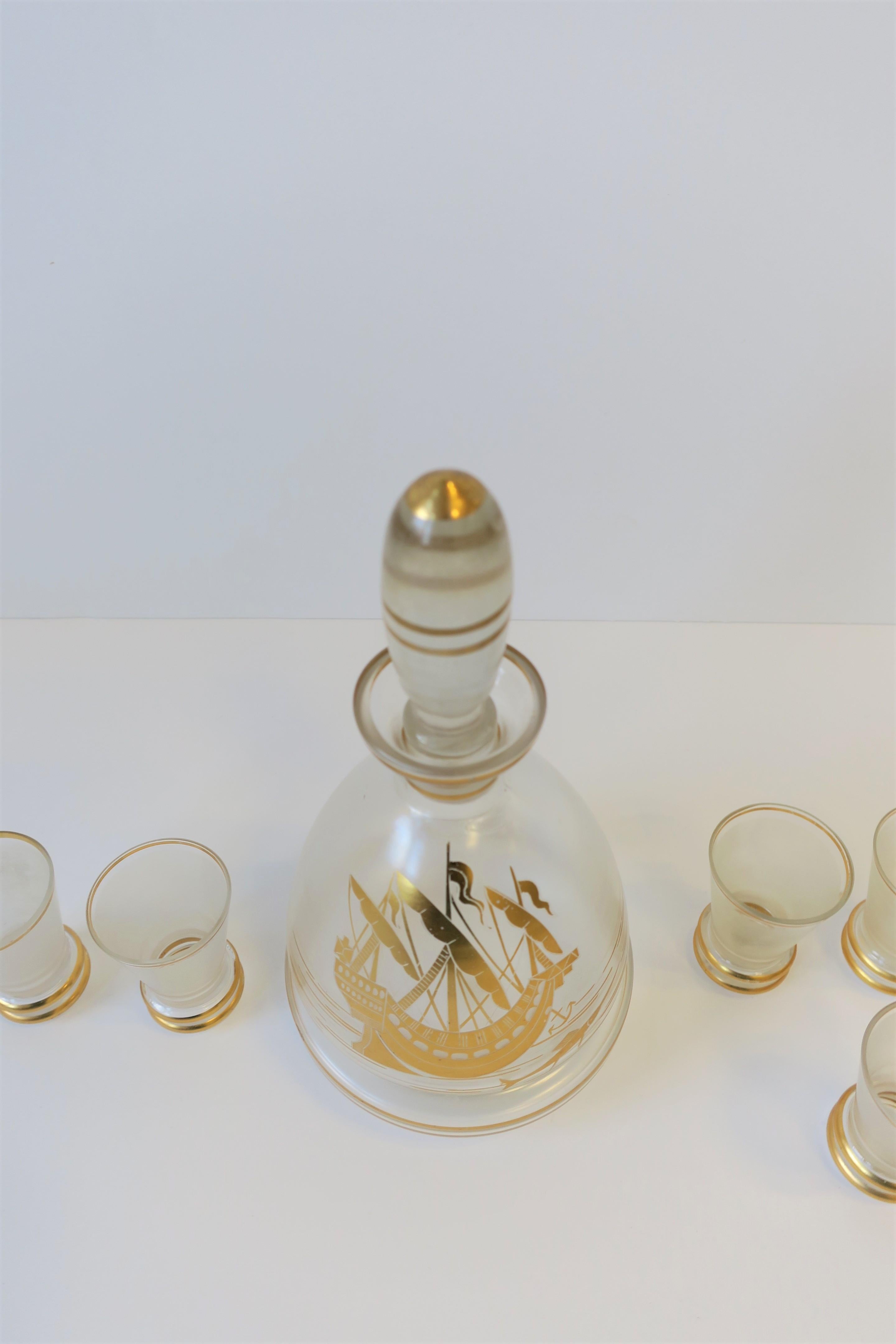 Decanter and Shot Glass Set with Gold Nautical Design Barware For Sale 7