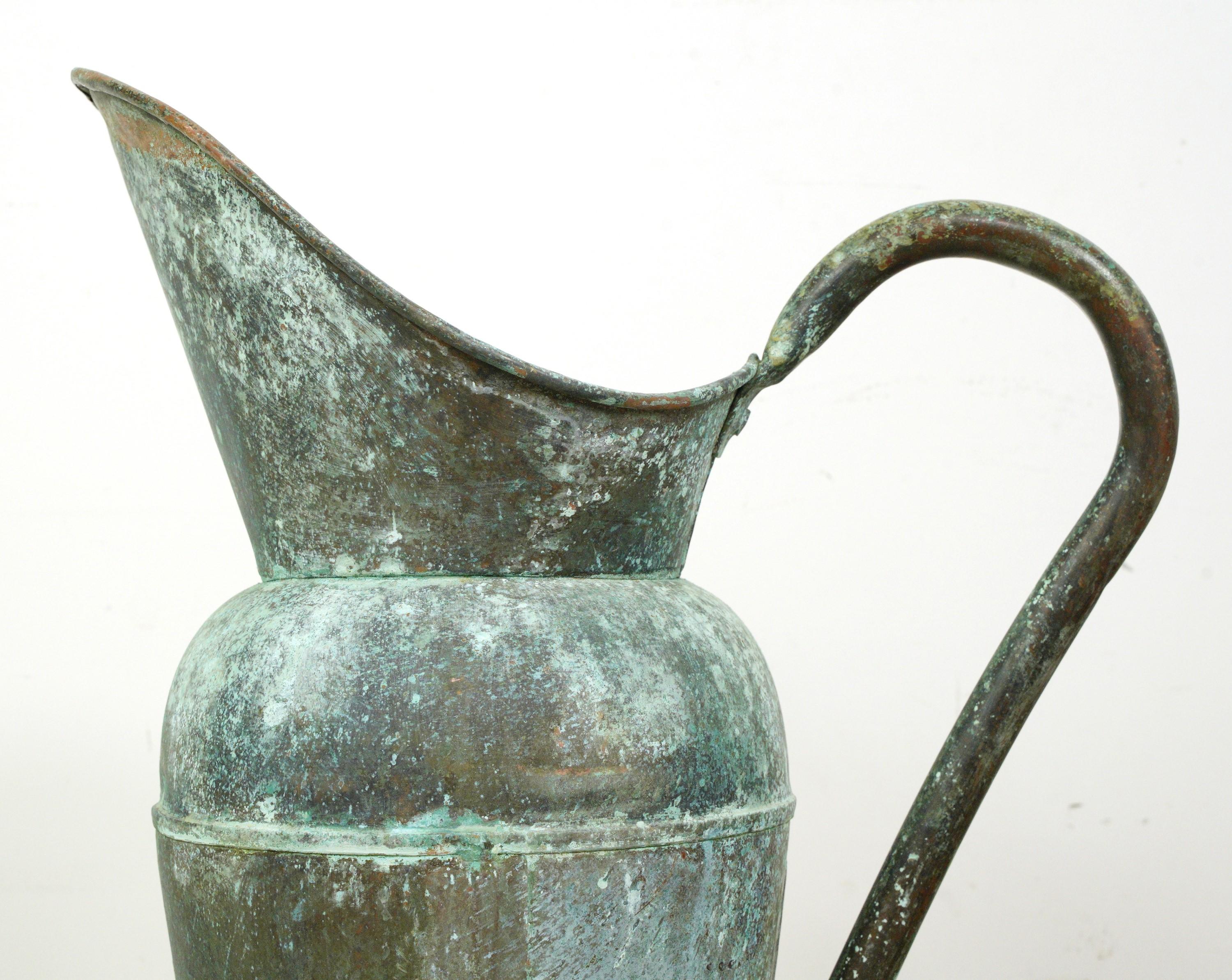 European Copper Jug w Extended Handle Original Patina In Good Condition For Sale In New York, NY